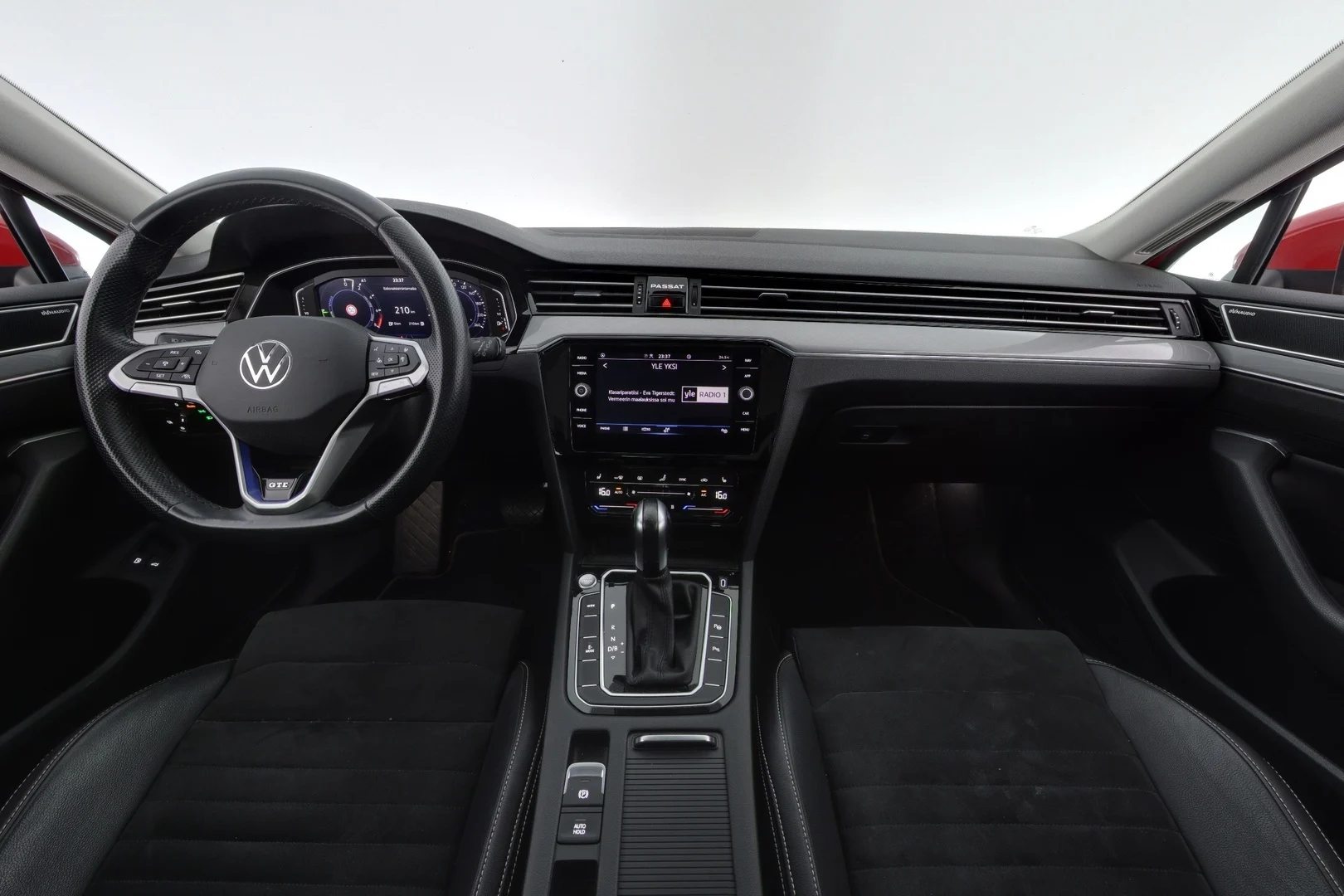 Car Image - chha1U4xxfSk2DhTmcNIB