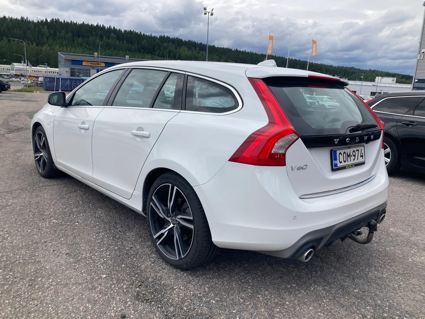Car Image - pupngOuMN8mFNPChCDTc1