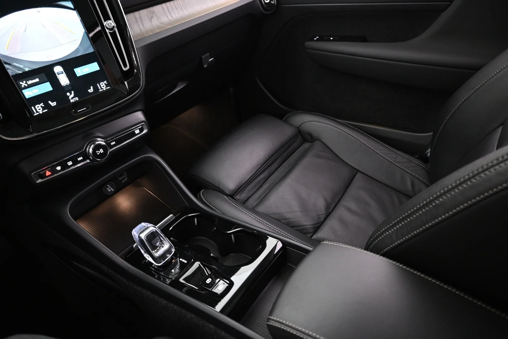 Car Image - 2JMhiJ5AsLaWtkHRxGIaen