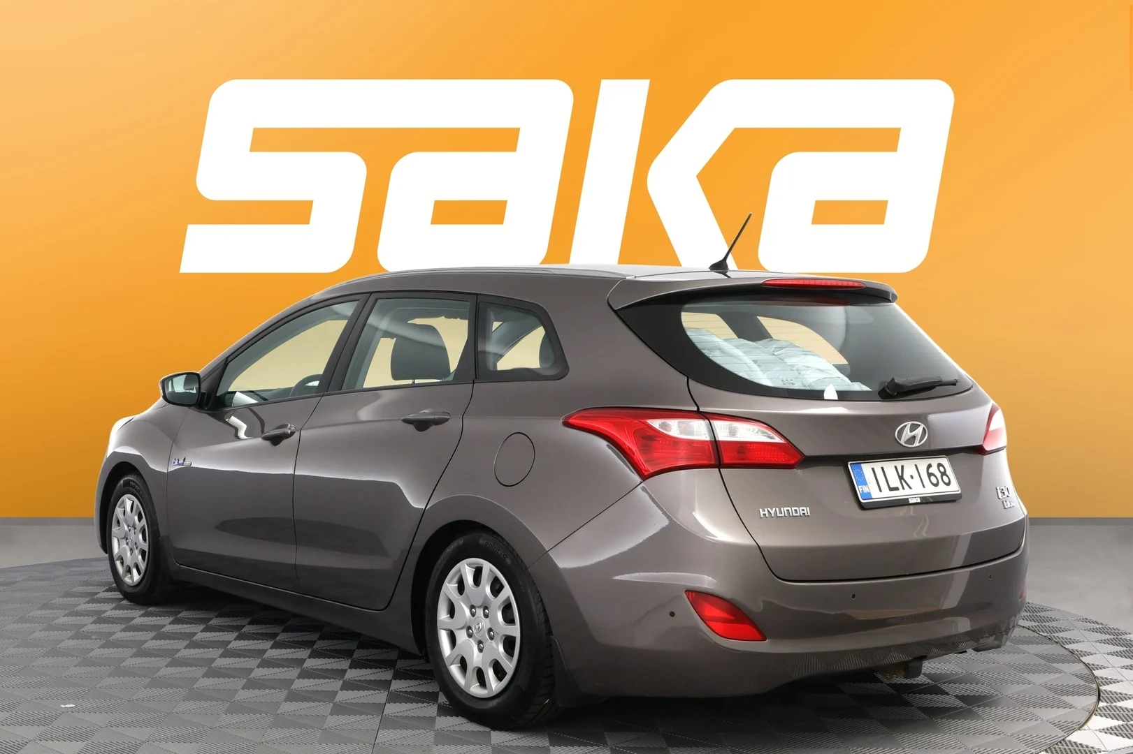 Car Image - WR7ELX1K6sT6RzAi3GPb2
