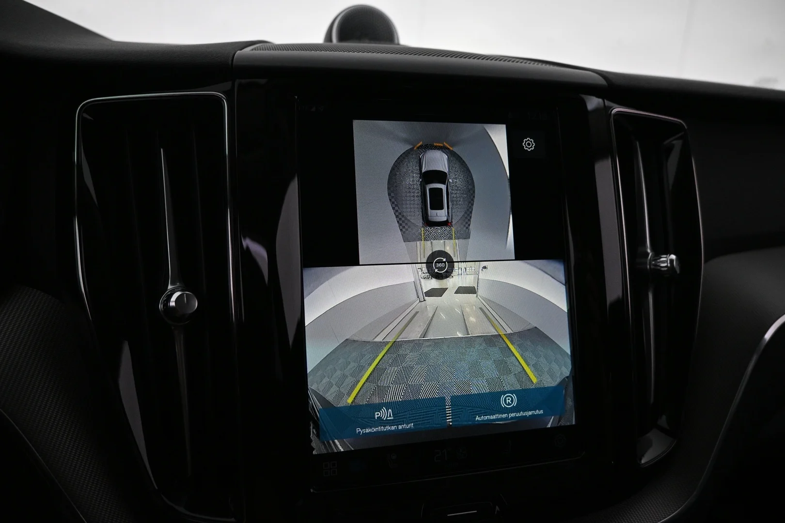 Car Image - 4XC9G88I8peorjOtkUw774