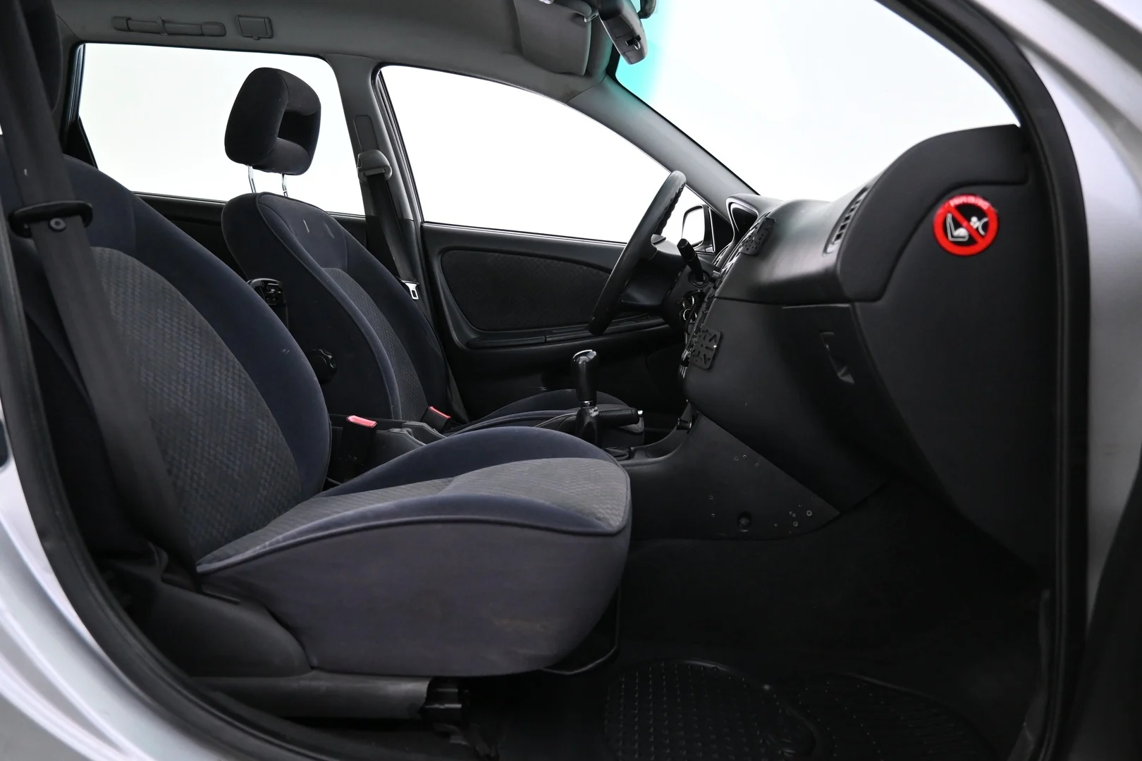 Car Image - 1fbZTVua8s81YGF0eXHp9M