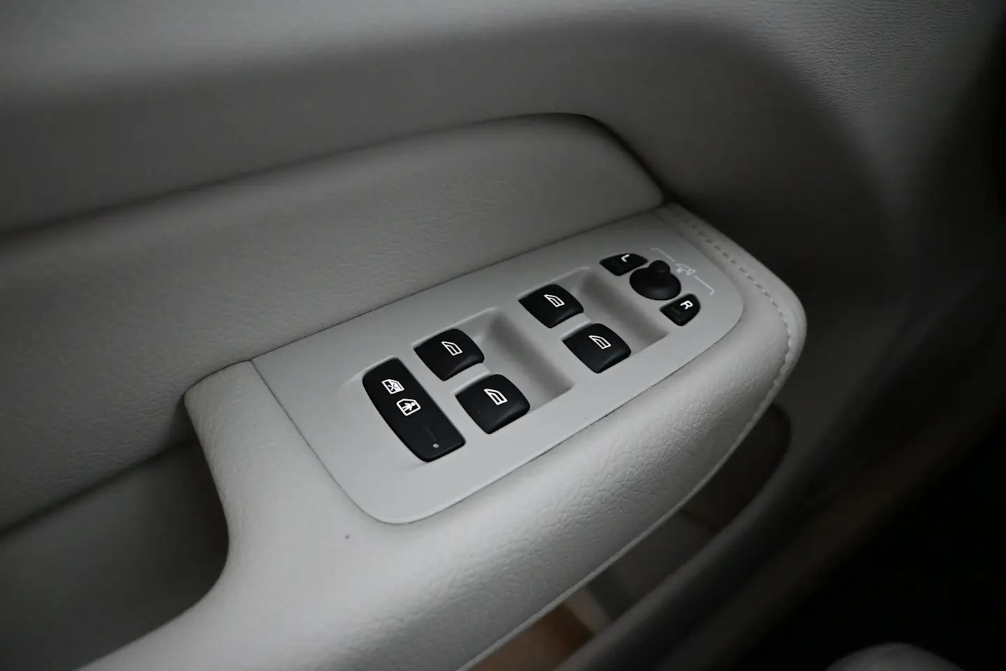 Car Image - 5XWyjKbGYw5NByAfcdekE5