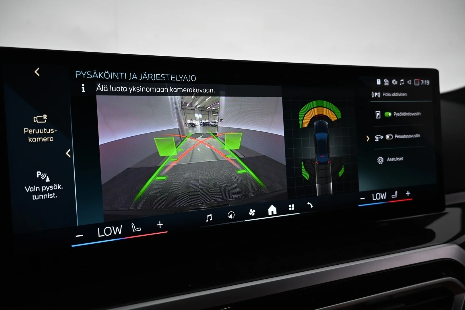 Car Image - RSFJt1OeZxELJB30wqBzY