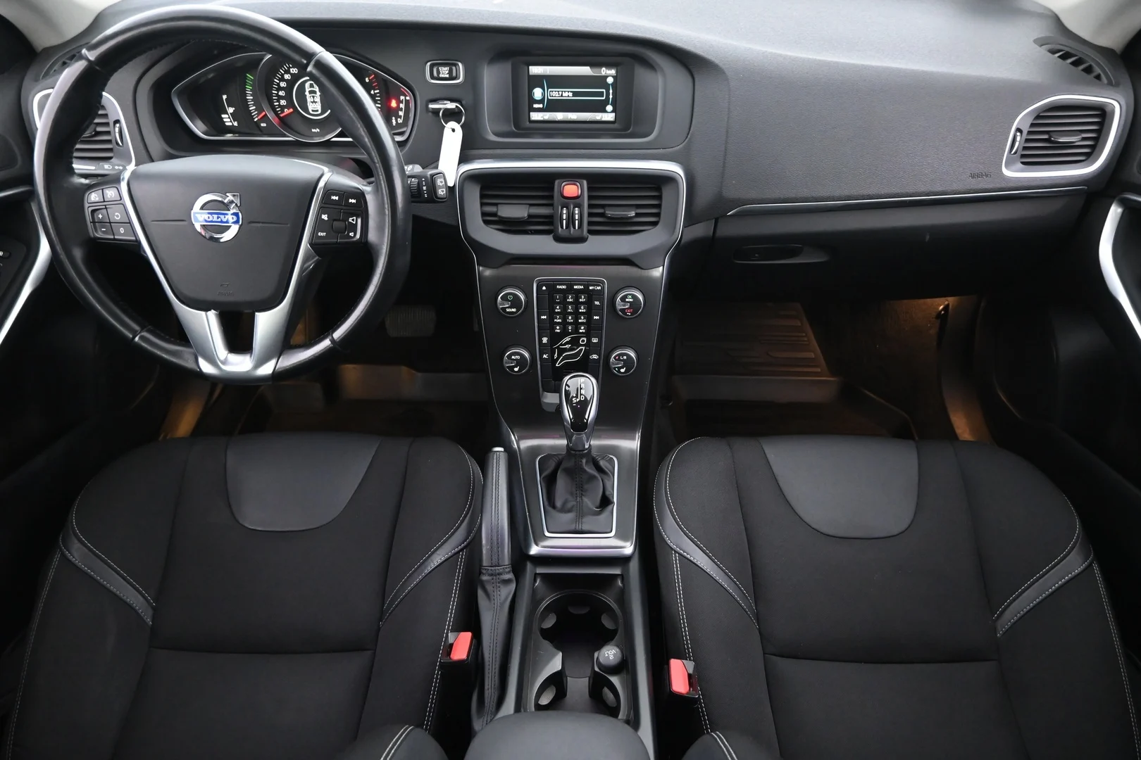 Car Image - 2XmsPidEKCJR1aWW8Vj6UZ