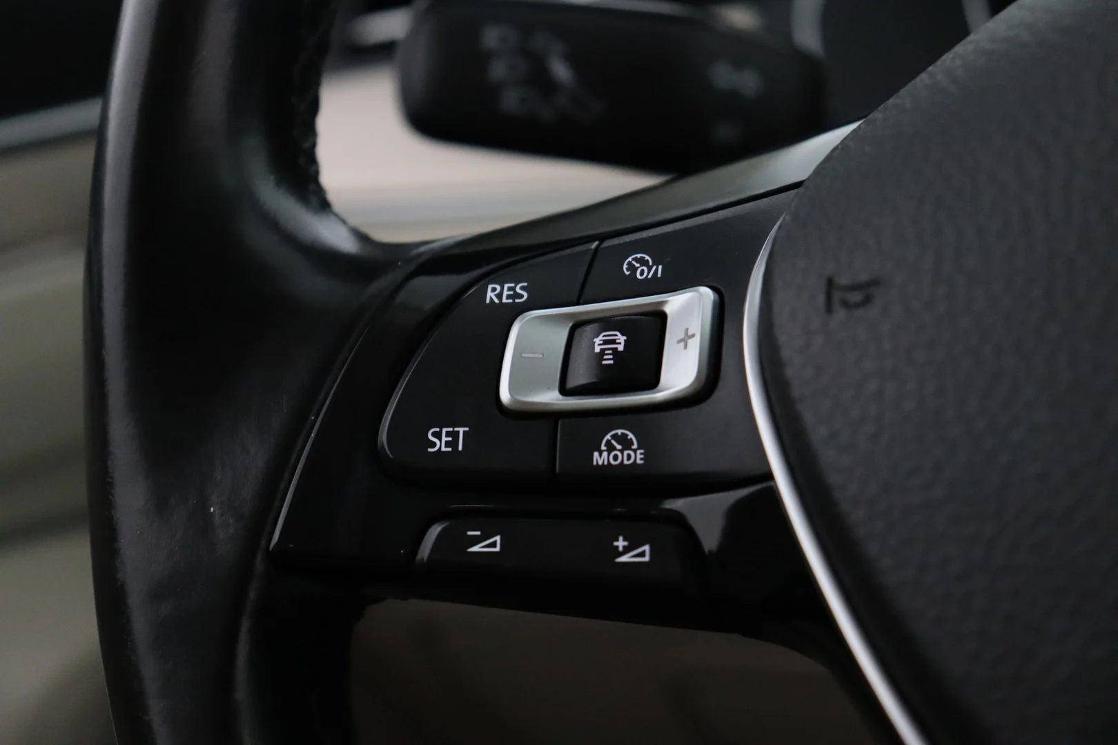Car Image - 3G3WtRh2vRTf24j7uK9FS8