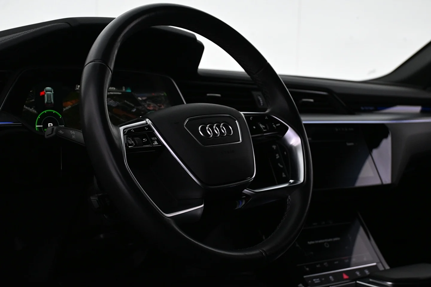 Car Image - 6yJC6dmgLSmEIARQA8LVii