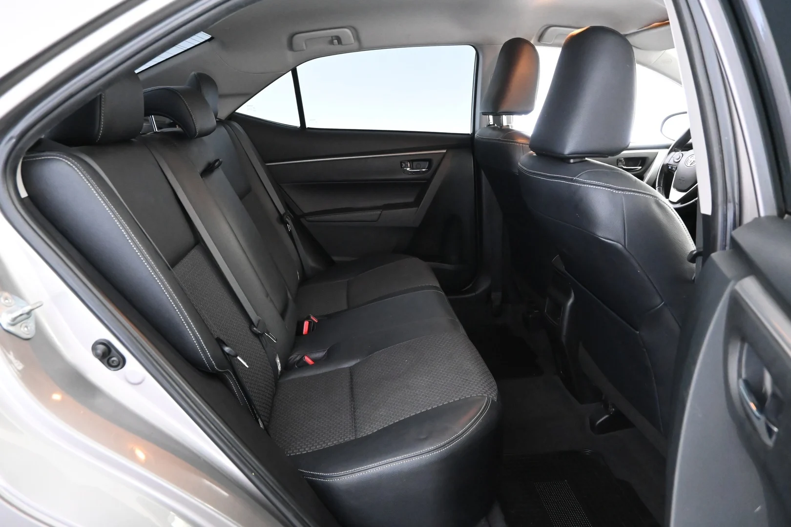 Car Image - 3JcoVYw82m2JYzKZxVXE43
