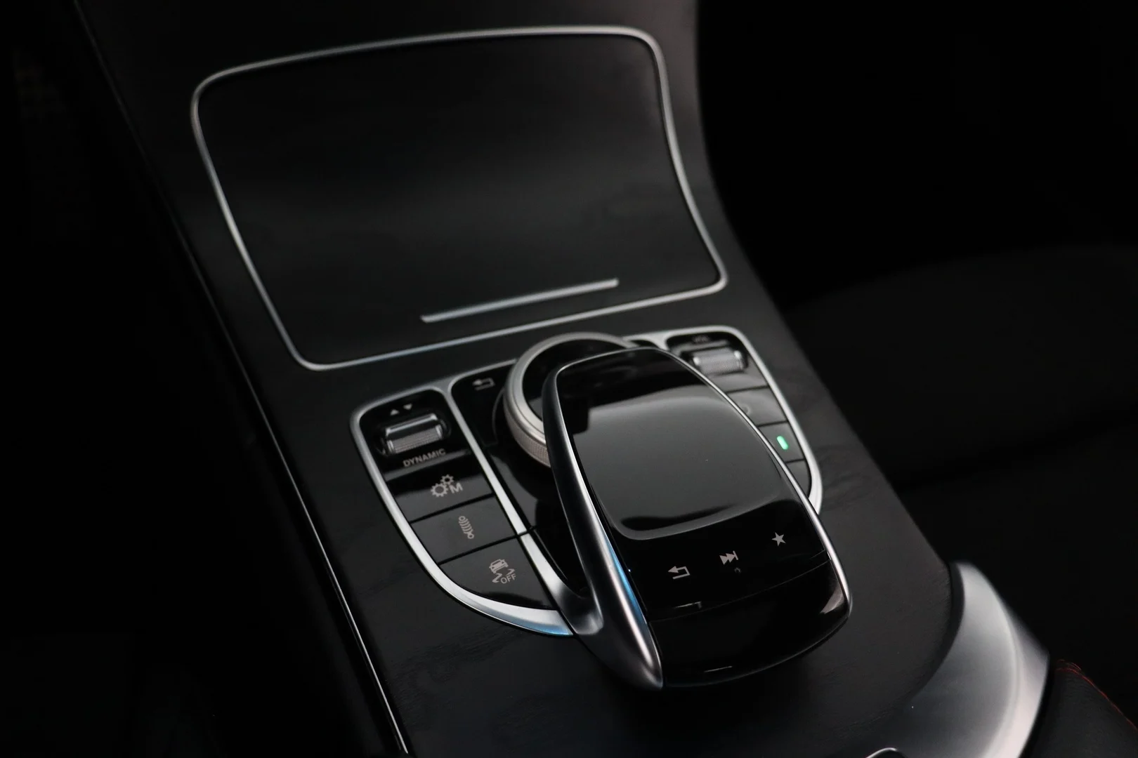 Car Image - 6eja12decv31KjyZ8eZx1G