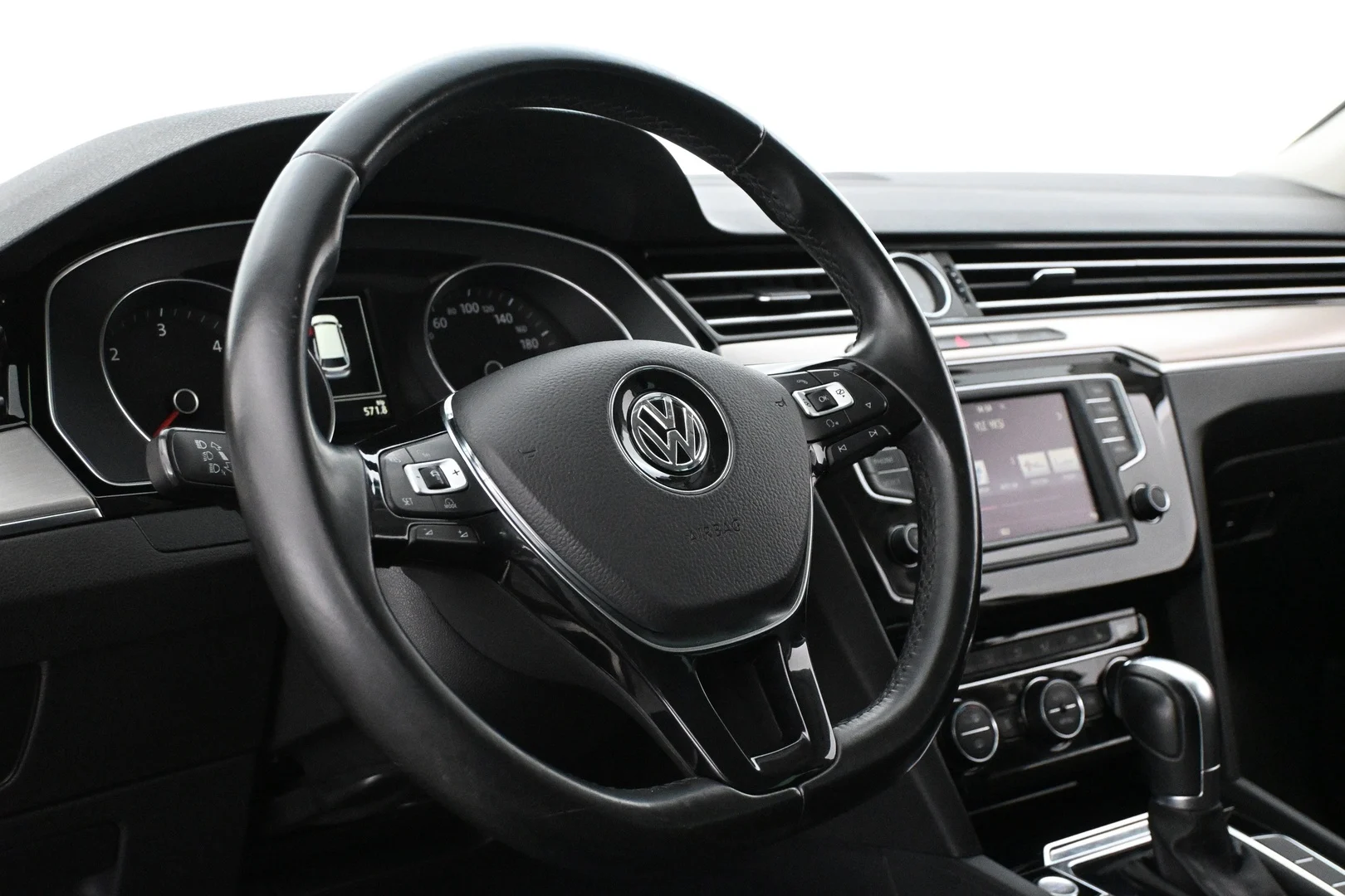 Car Image - 2YKdsQCKp1fusrx6NfcZPU