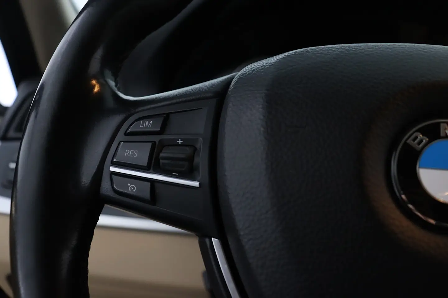 Car Image - 3C9eUwByKyad5s91Vf9gso