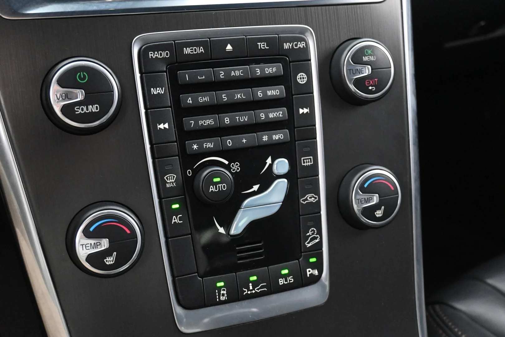 Car Image - 5llrrbFk8GU0Ha0jnGtOxD