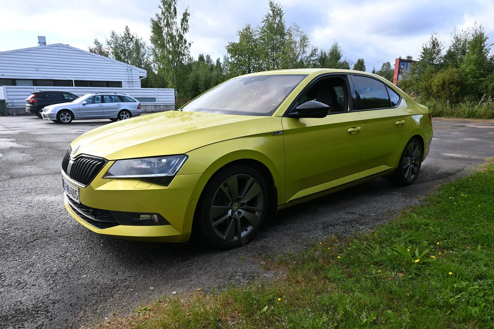 Car Image - 7h3yhLJrQbtcyubHcItx7m