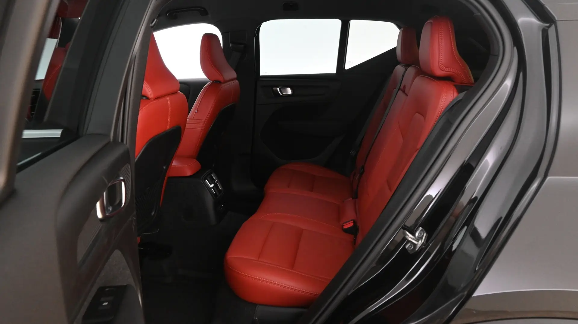 Car Image - 5Upcobp3uHYeCF2RucxW6Y