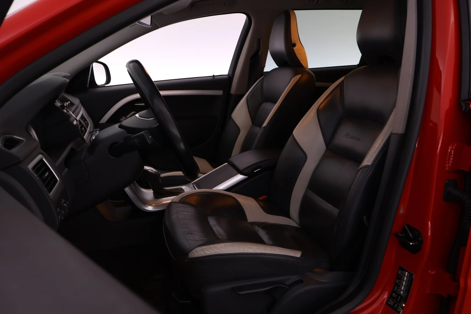 Car Image - 1bjxw8zaoxcRrcLNHlkH81