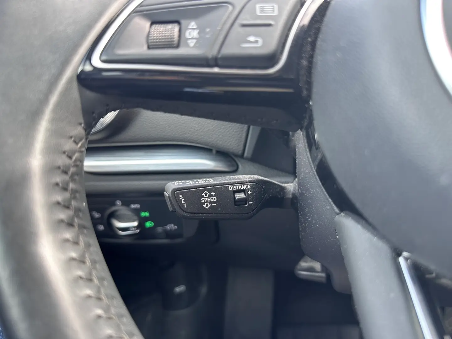 Car Image - 5PefL1Z4awJGX1OuQCZaff
