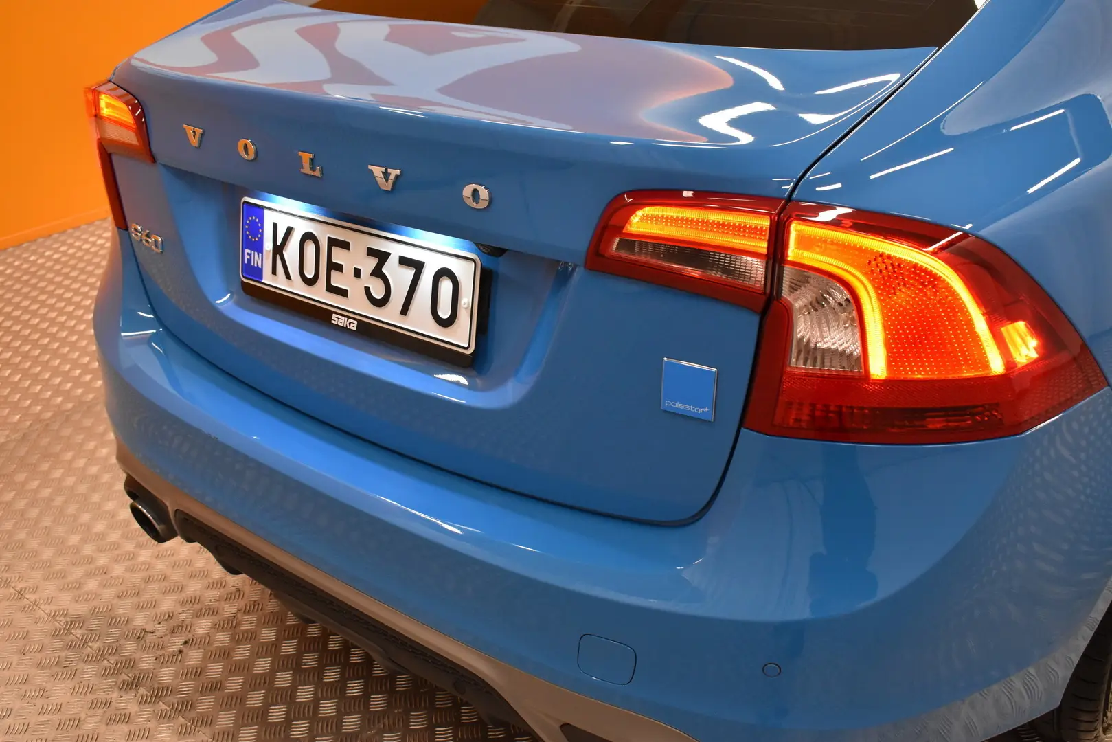 Car Image - 1FXBA6komp0abiQGJRGC3i