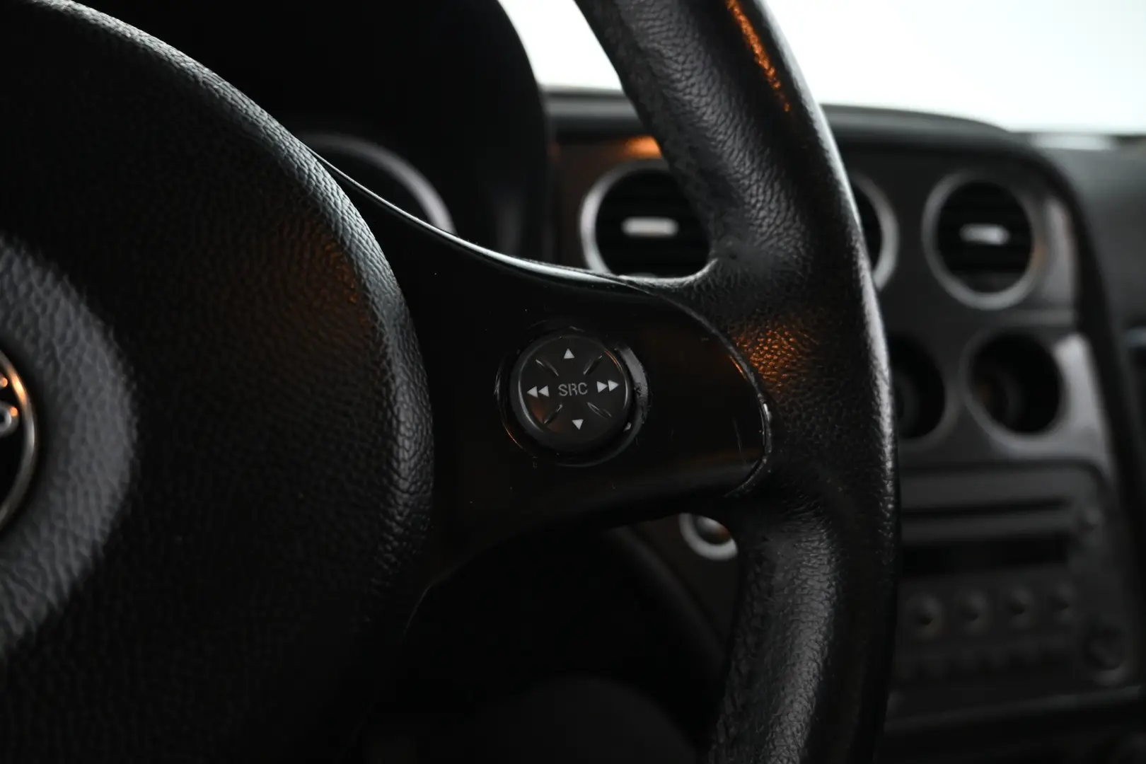 Car Image - 7uPQaJP6K5BOWrwJXrbLXu