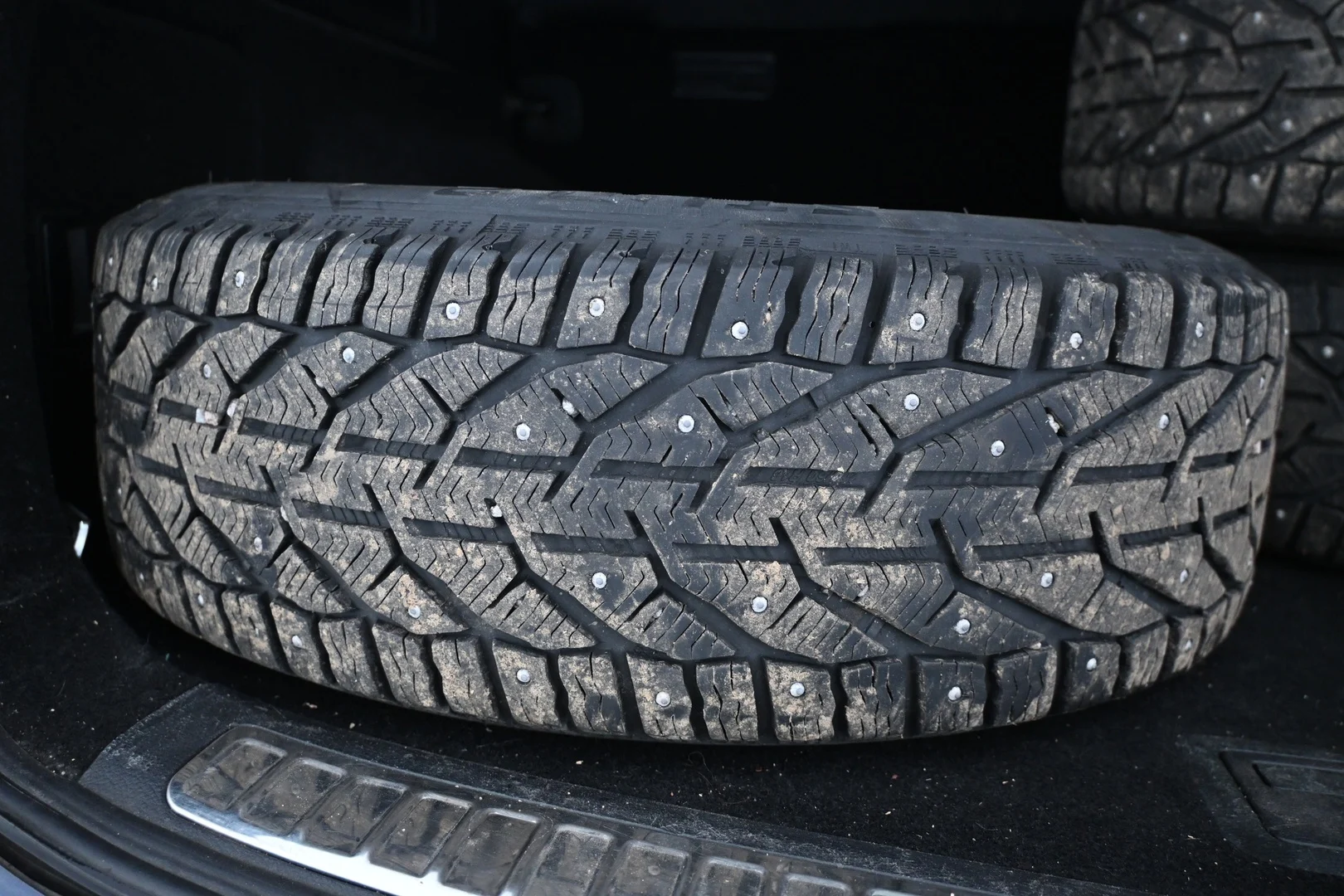 Car Image - 1DZU3hb2BsqXciydtVRci5