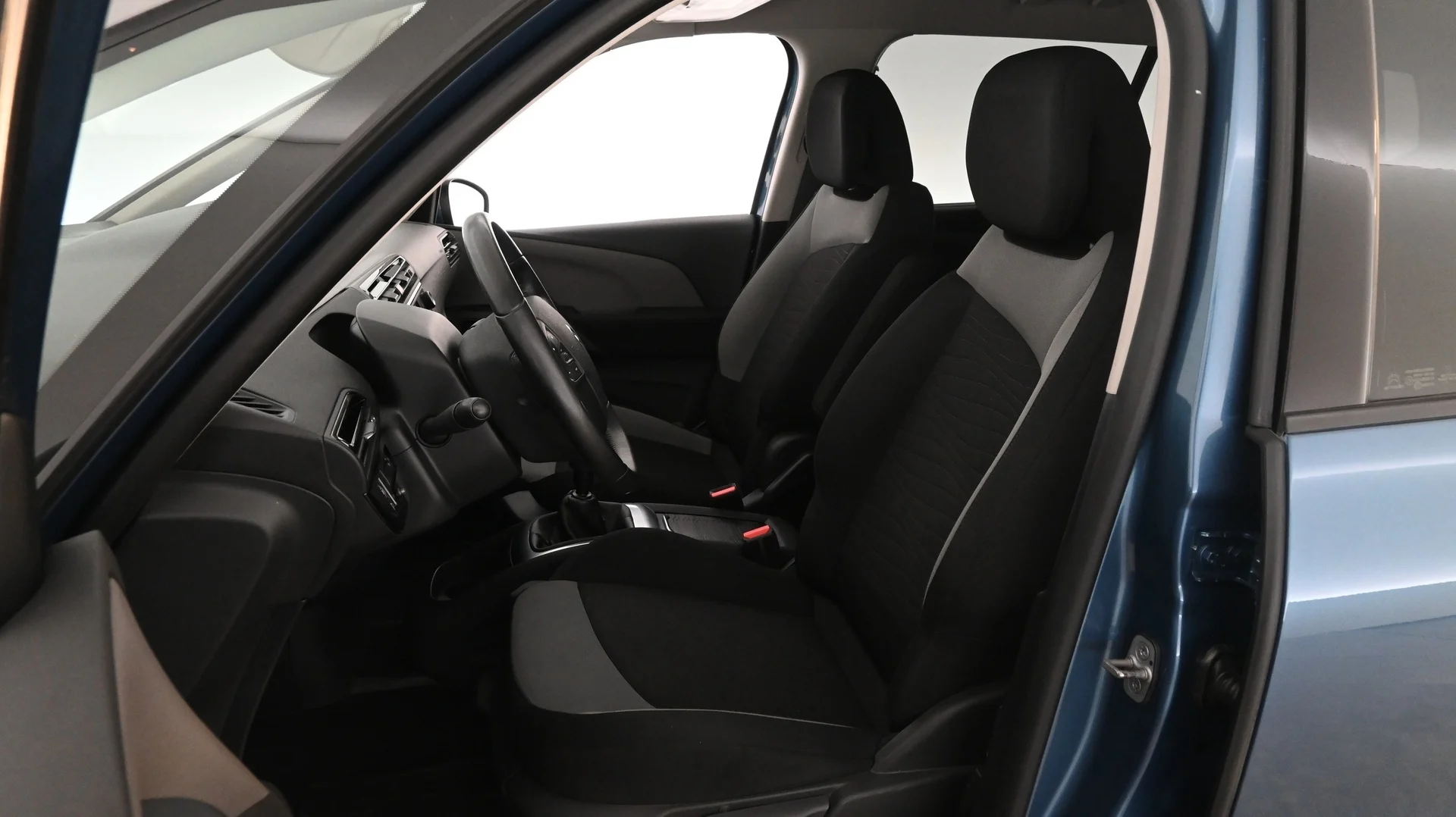 Car Image - 3fS07F8cFHowu1L16V4gPC