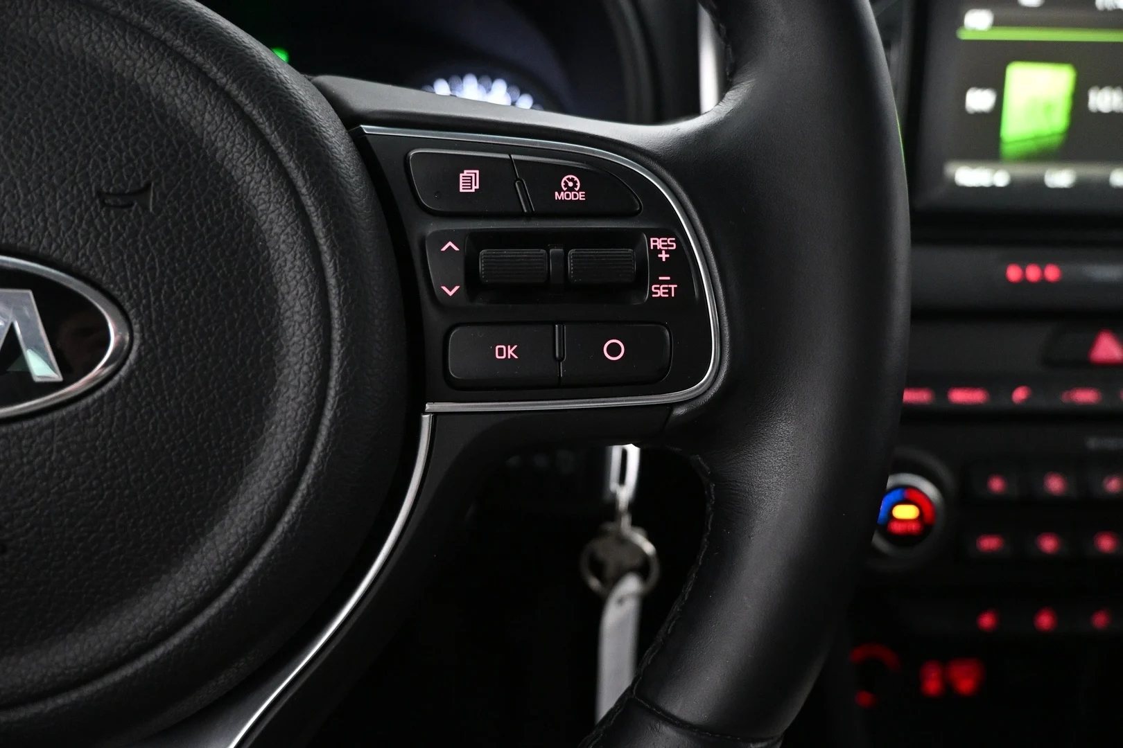 Car Image - 2x9zFfzfn5lFY9dka48wVq