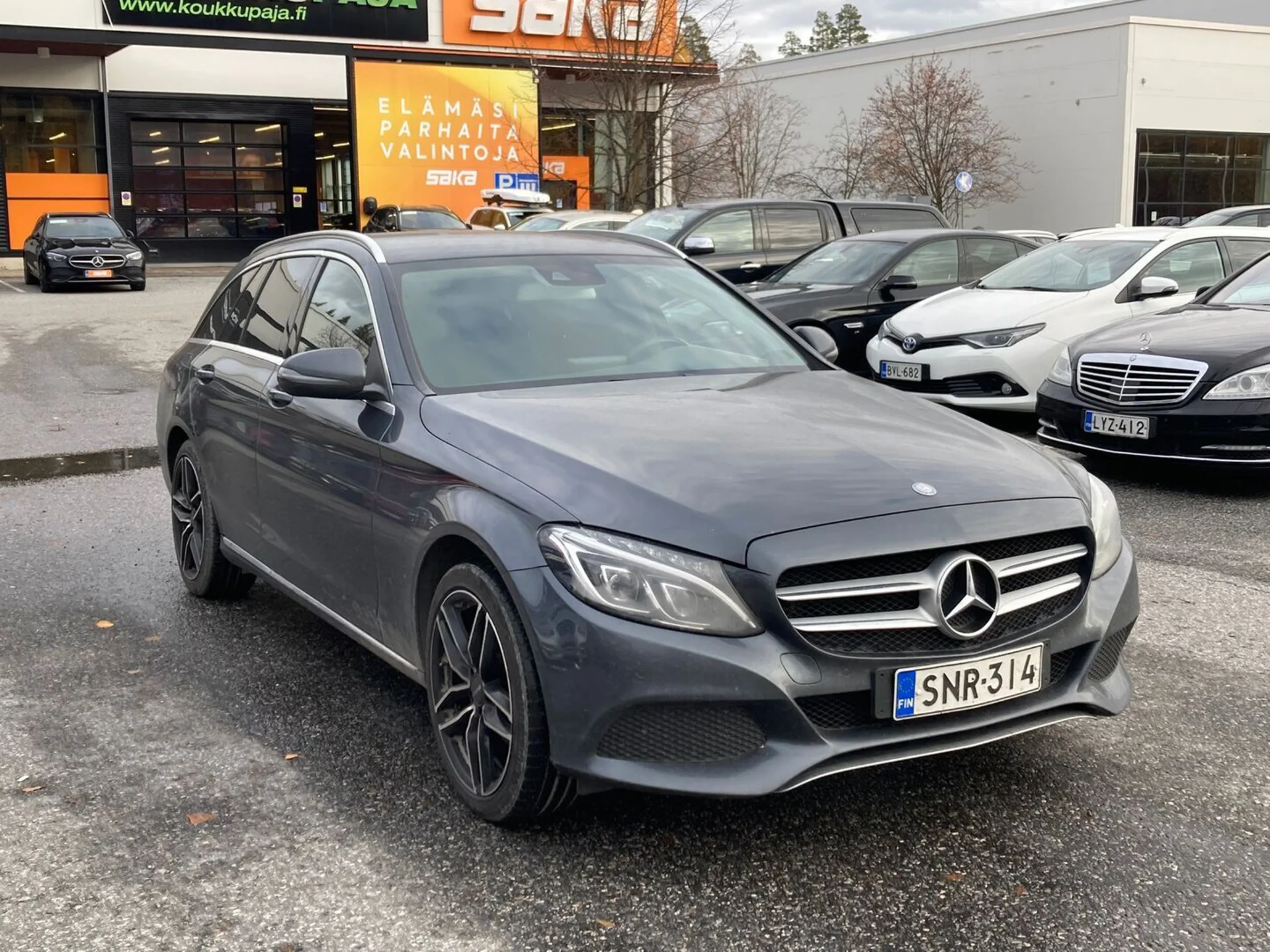 Car Image - 1IwDf1vEJaACkYZWS9Mbn0