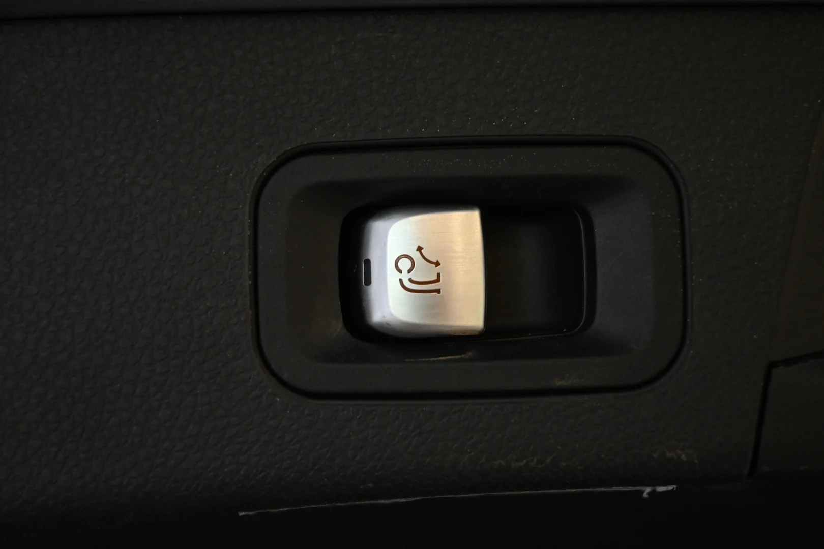 Car Image - 7dHGid6Zq1DvDHPy2uqlW5