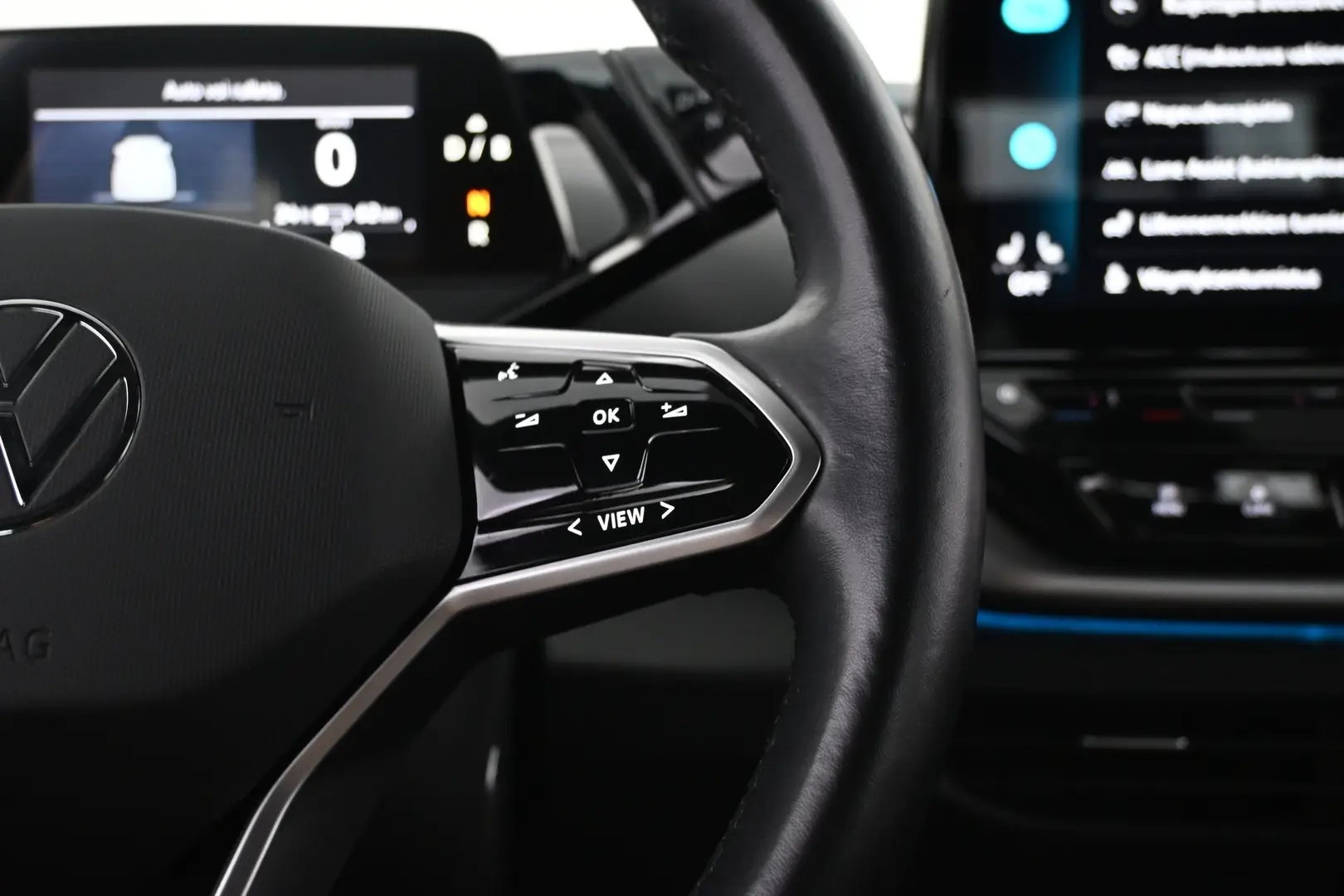 Car Image - 23N73HI5O1Y1hXIKNf39Mc
