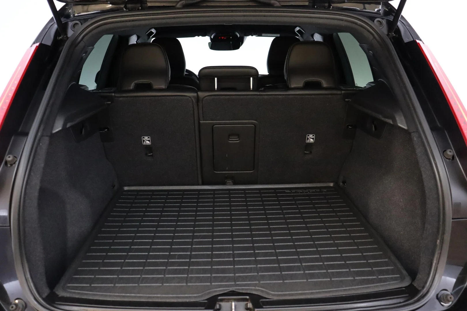Car Image - 4SQNjvDhyND3dNtvfPohhZ