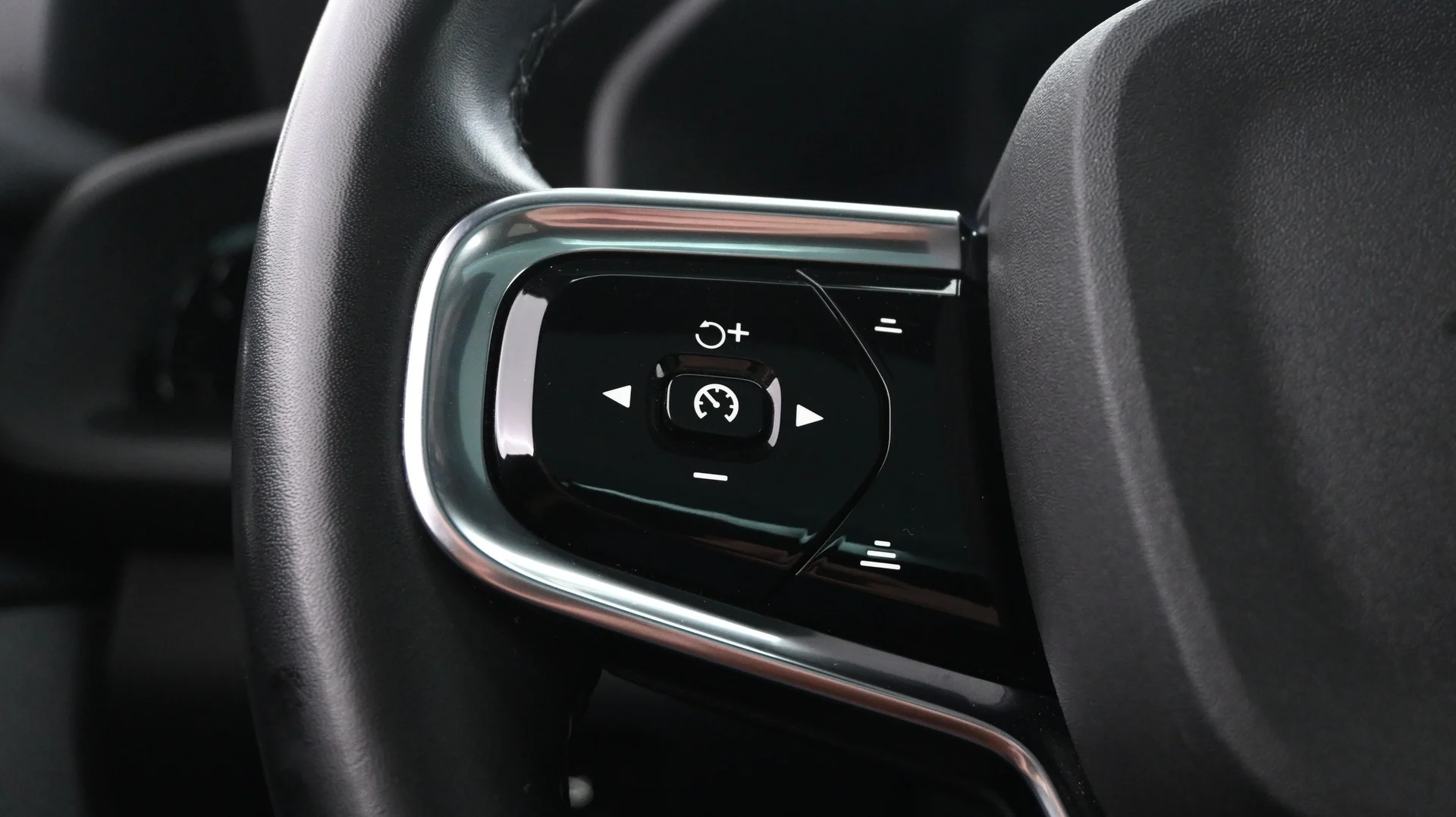 Car Image - 4x1Jn0IKceM0lD5ySHK1Z0