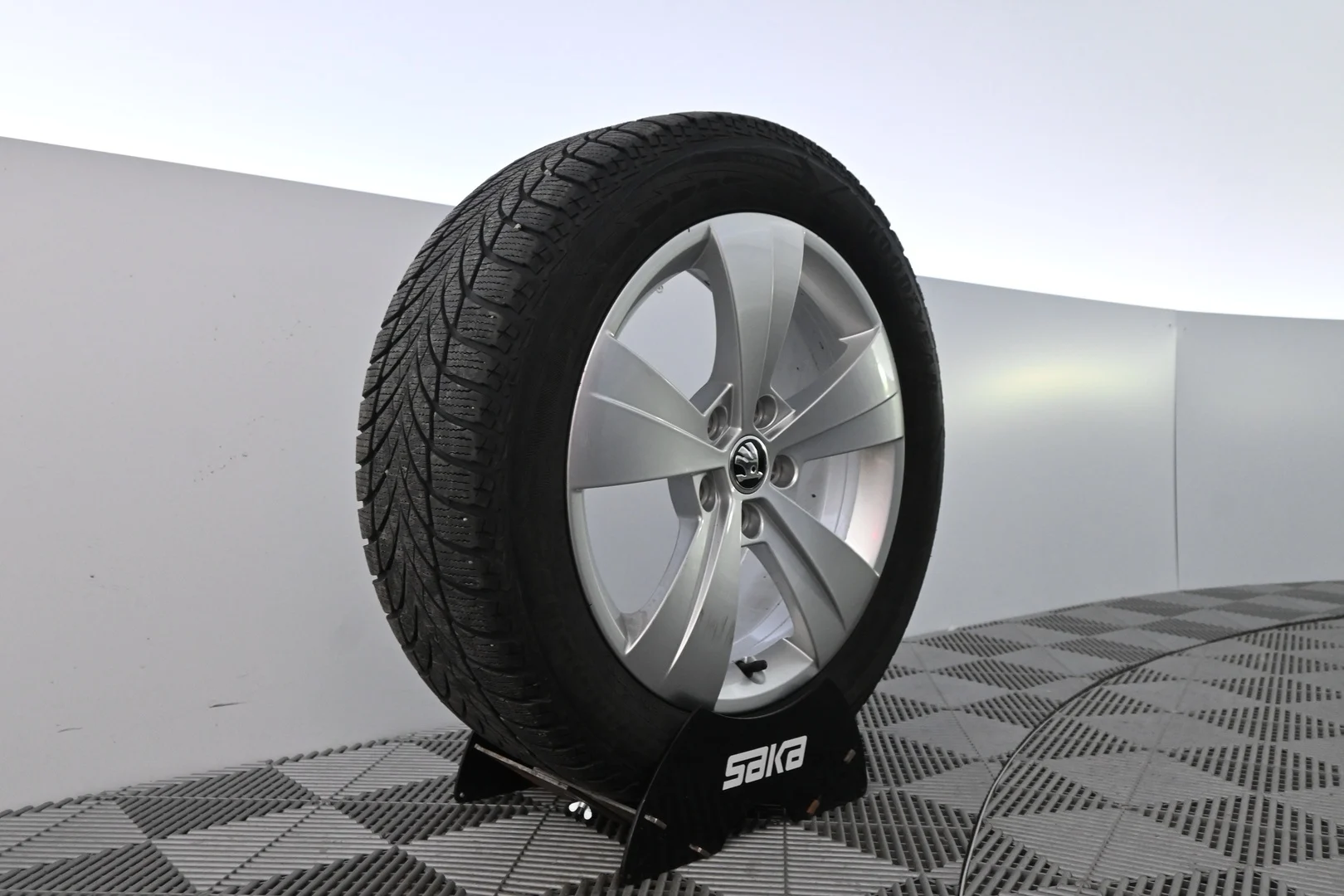 Car Image - 37uLGZlfg4mDXVQZo50t25