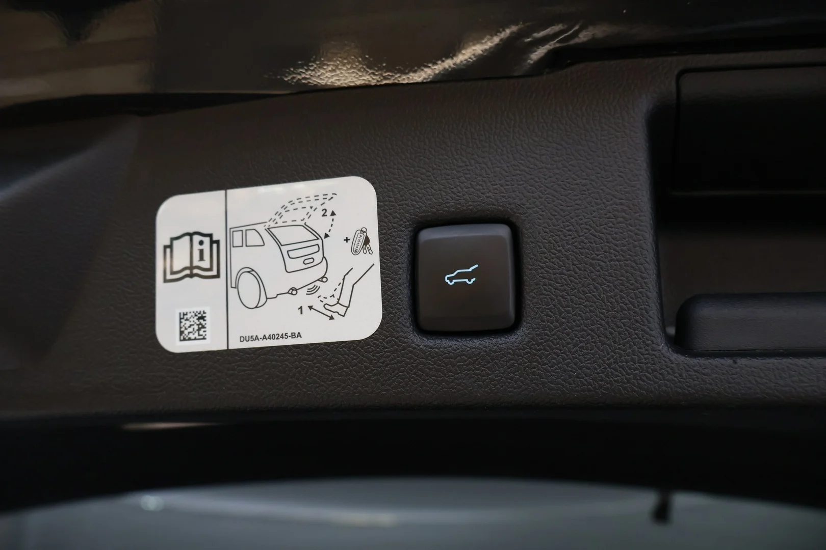 Car Image - JCiQcPJ7Qs1WlvgVR2L30