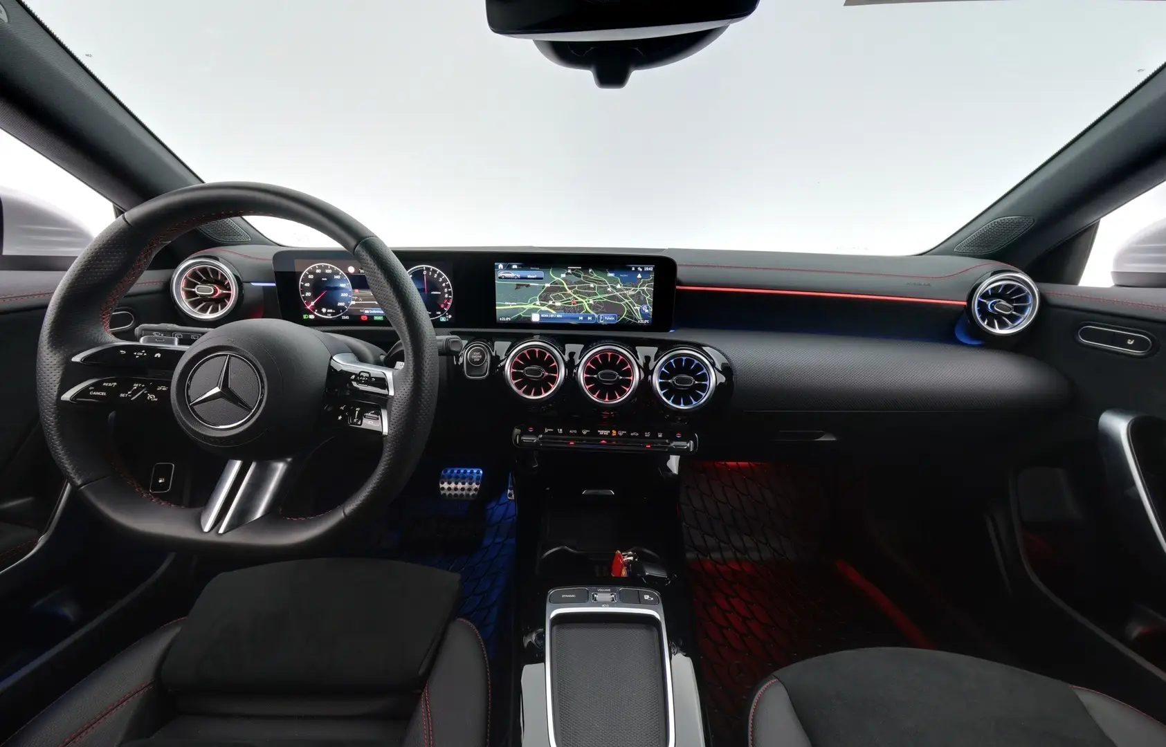 Car Image - da1yGszLHvMBmWHZW5C4F