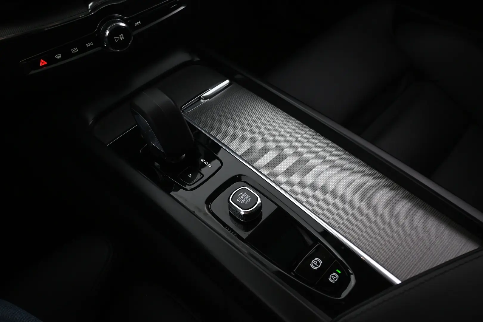 Car Image - 3jzXZOlyAUEHqXR9GJkiKW