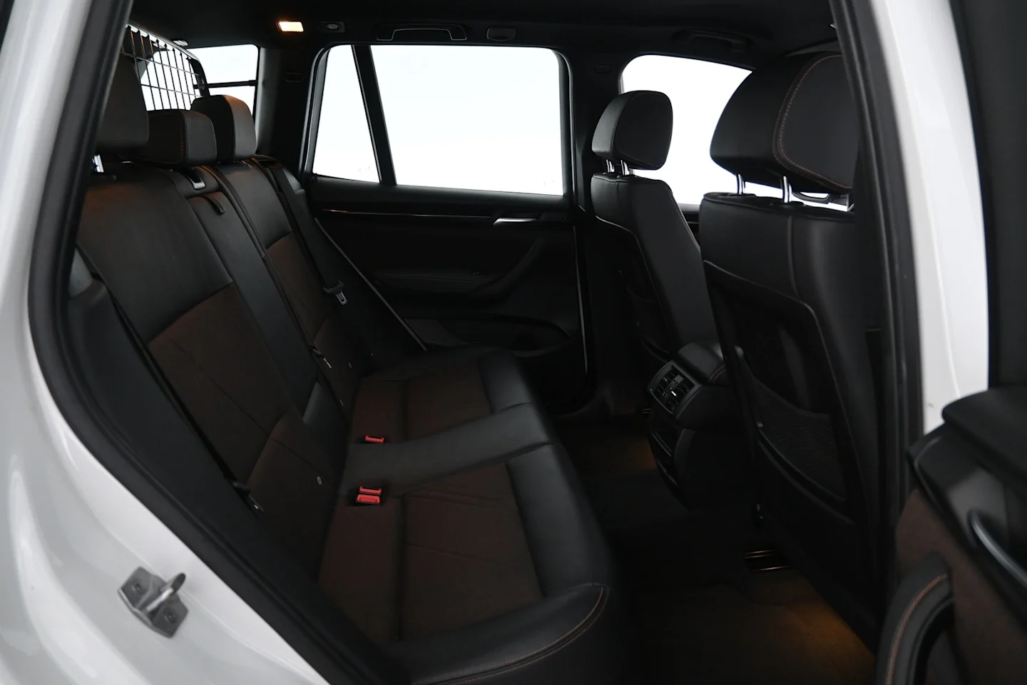 Car Image - 5x0JfkAnyN4J8YdAatGqfV