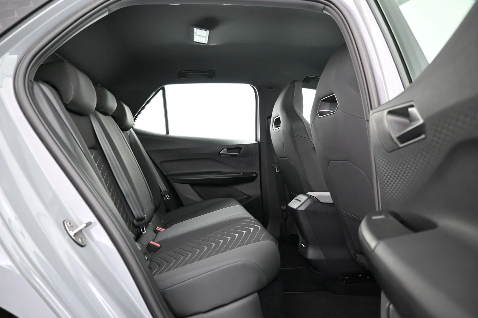 Car Image - 3V0l7zAXNiEHHxtoPjfCBz