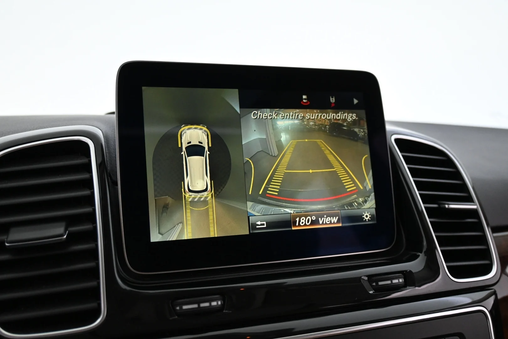 Car Image - 56LQwTuuPSsamPznOO1v6g