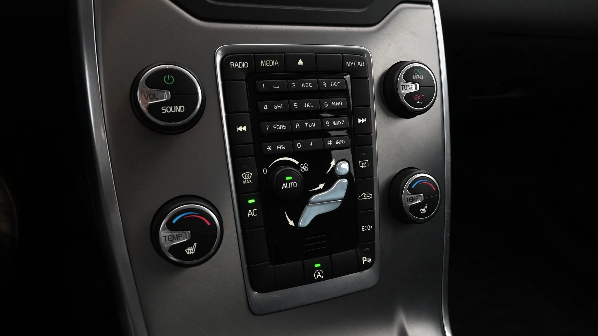 Car Image - e5Ce2M5kTBU1tRgsfppHn