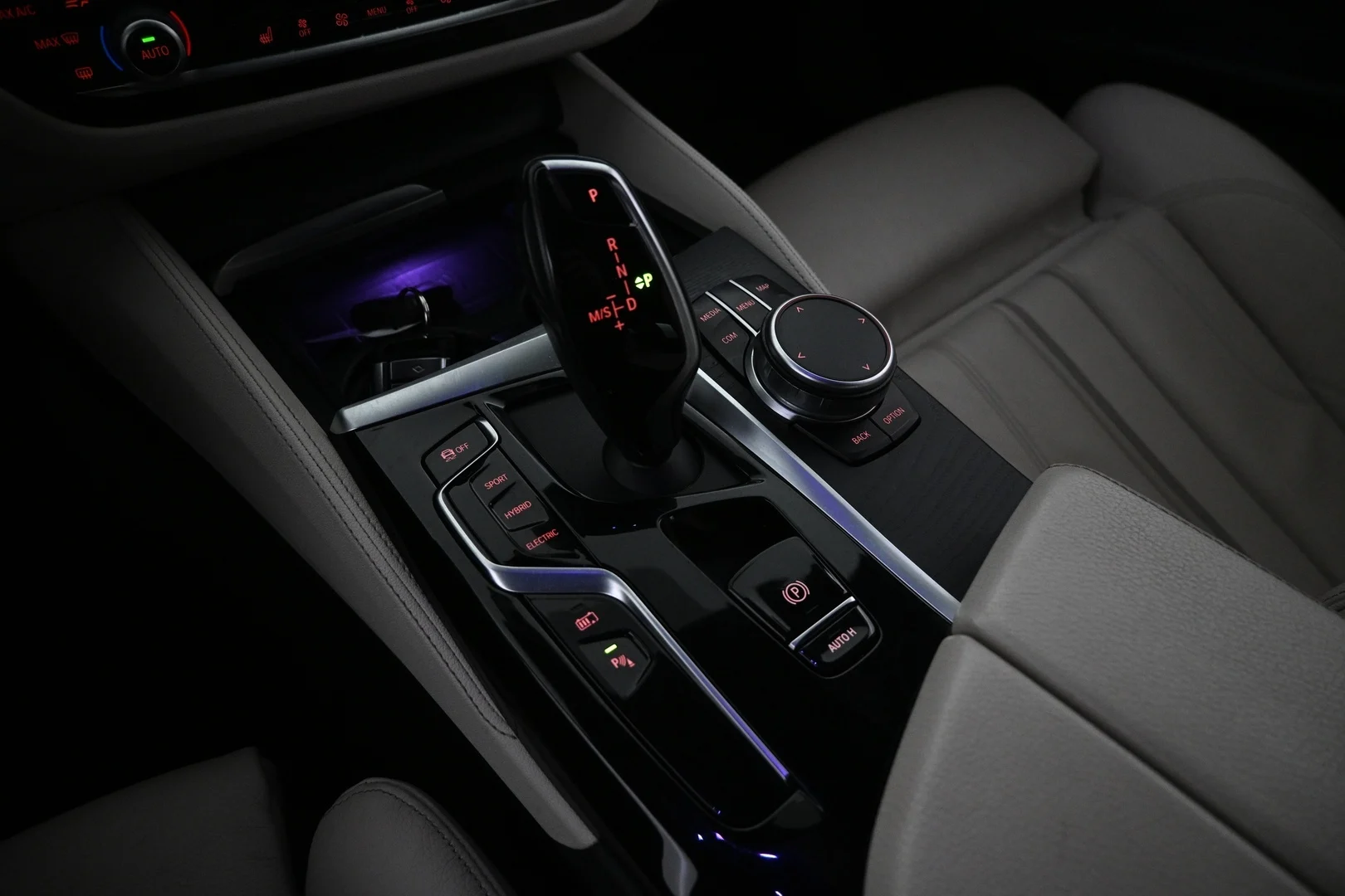 Car Image - 1hX1yc31TZU4juICgdKA6y
