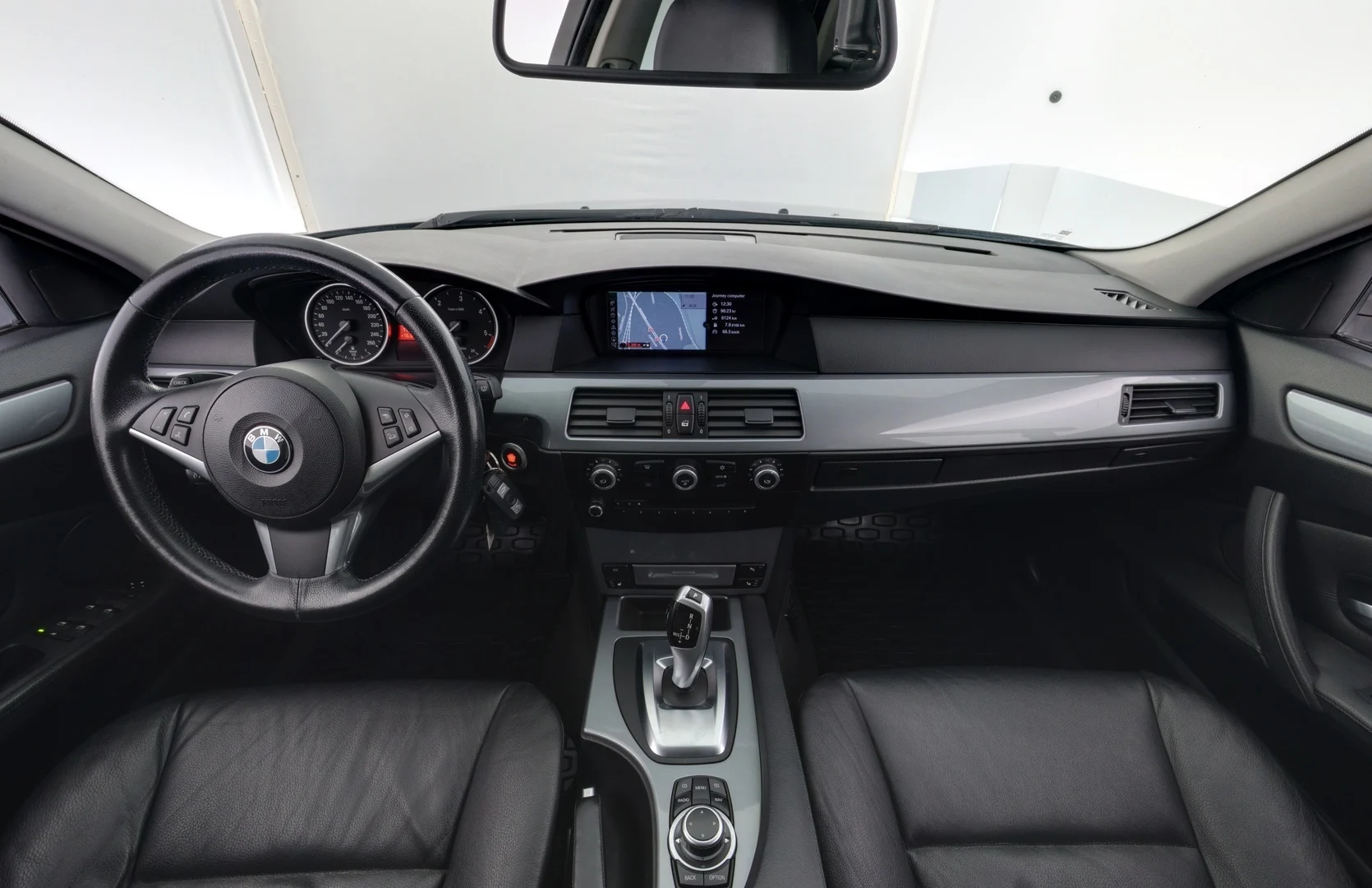 Car Image - 45L9taAcQMNZaRISZLudPR