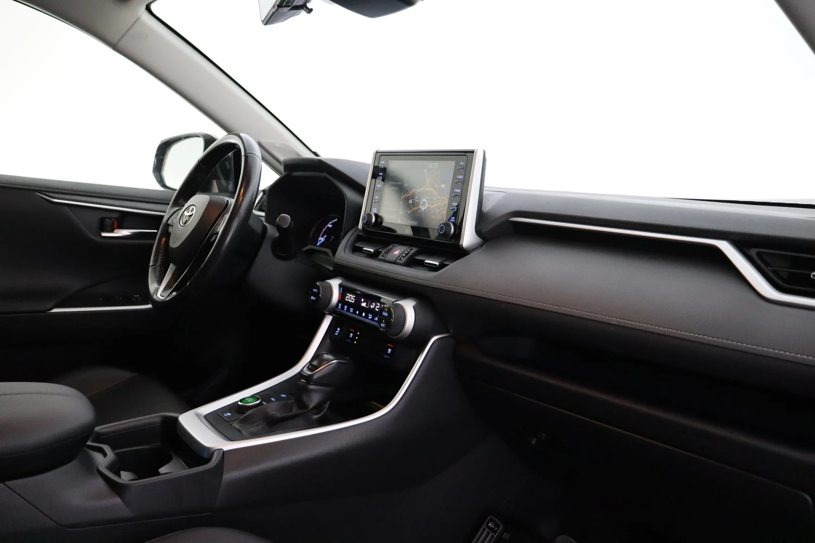 Car Image - JD7RcbhDAQQ50u8NfUptl
