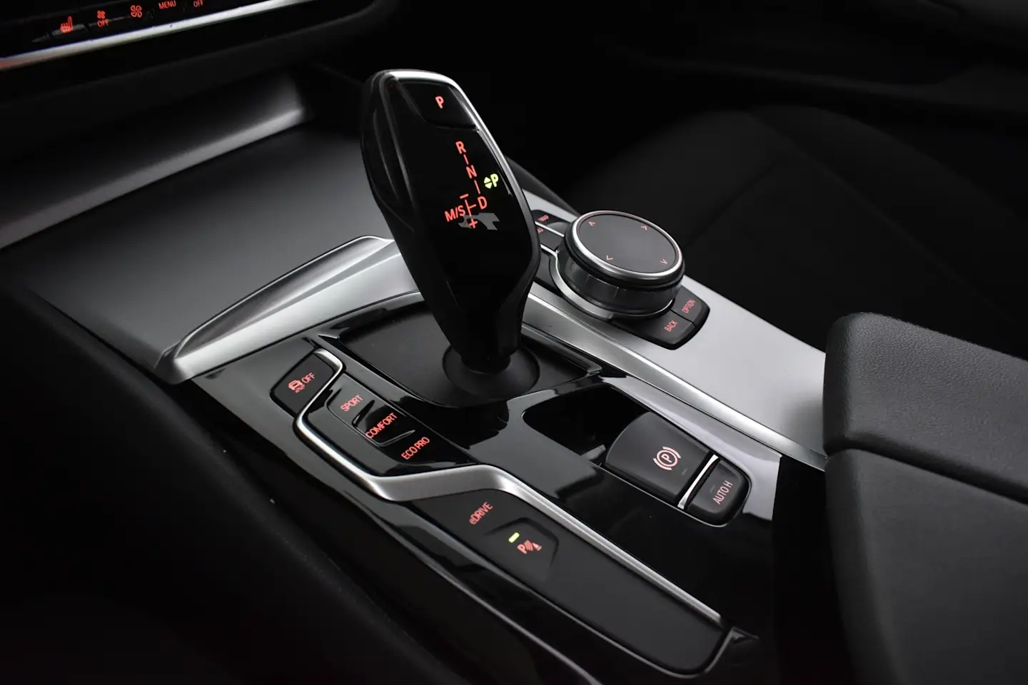Car Image - 1oljG32WueUWxEFS9mvwgo