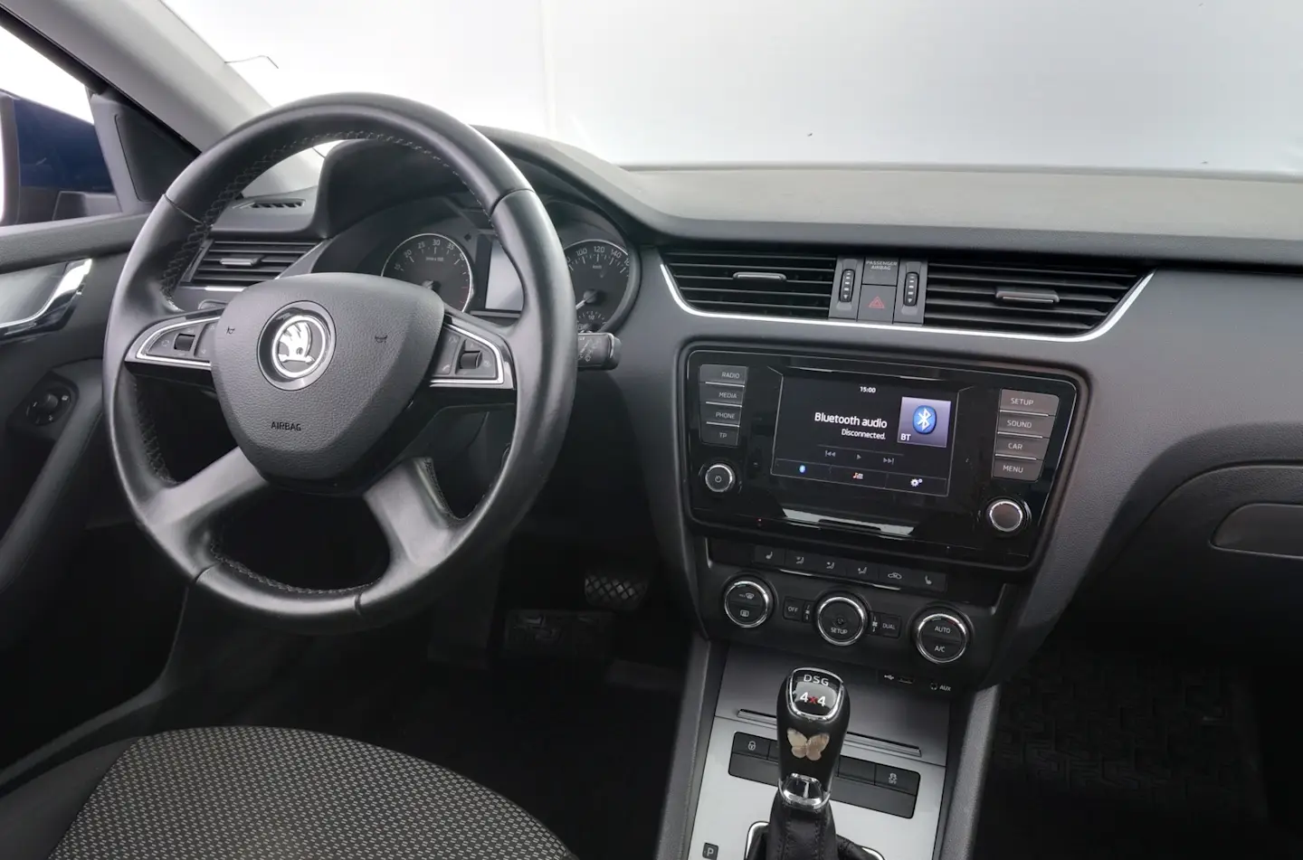 Car Image - 2LvxHJyNZF0sf1ALraMNtK