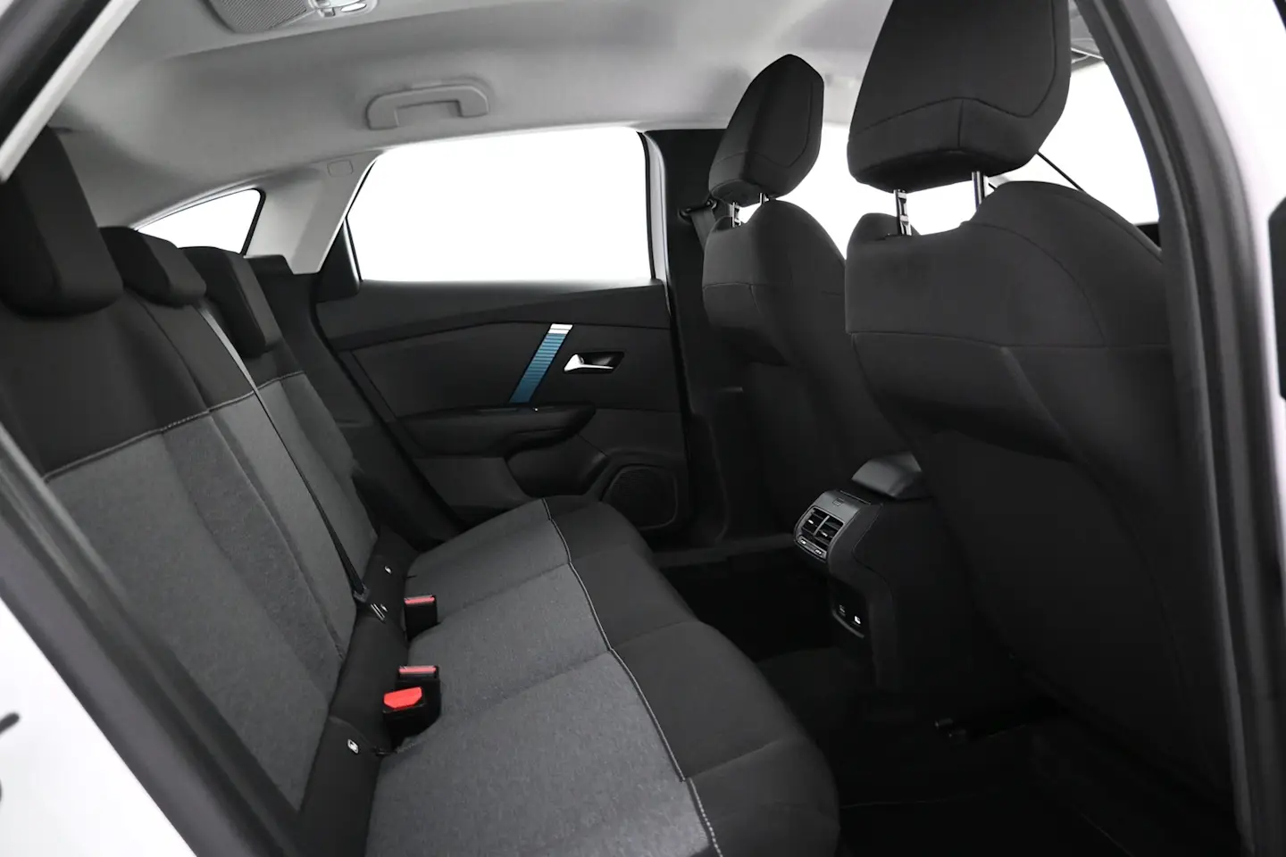 Car Image - 7z75j7VcmQKBEbskA5DiE9