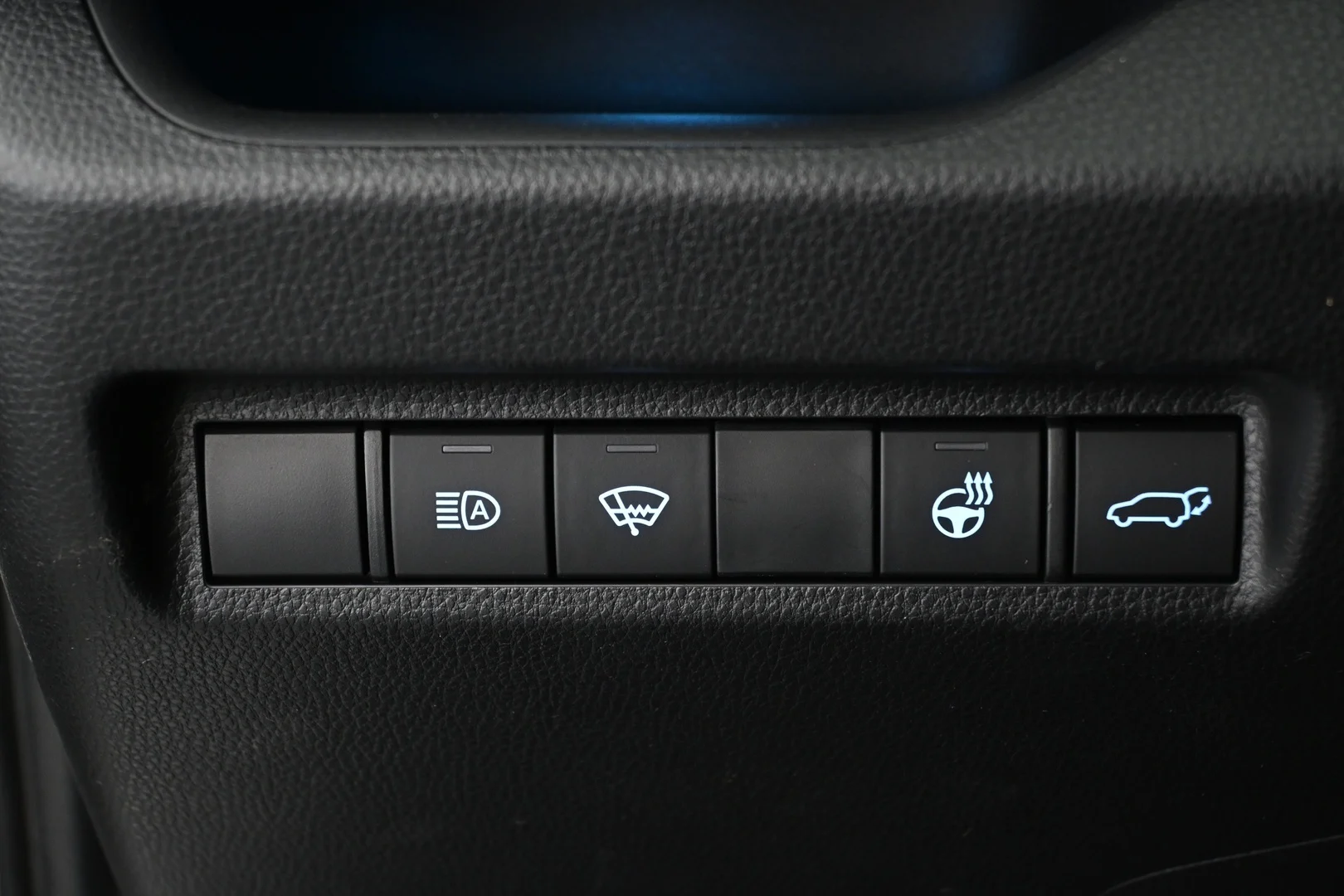 Car Image - 777McW7TEsKkFkiwHqbFCV