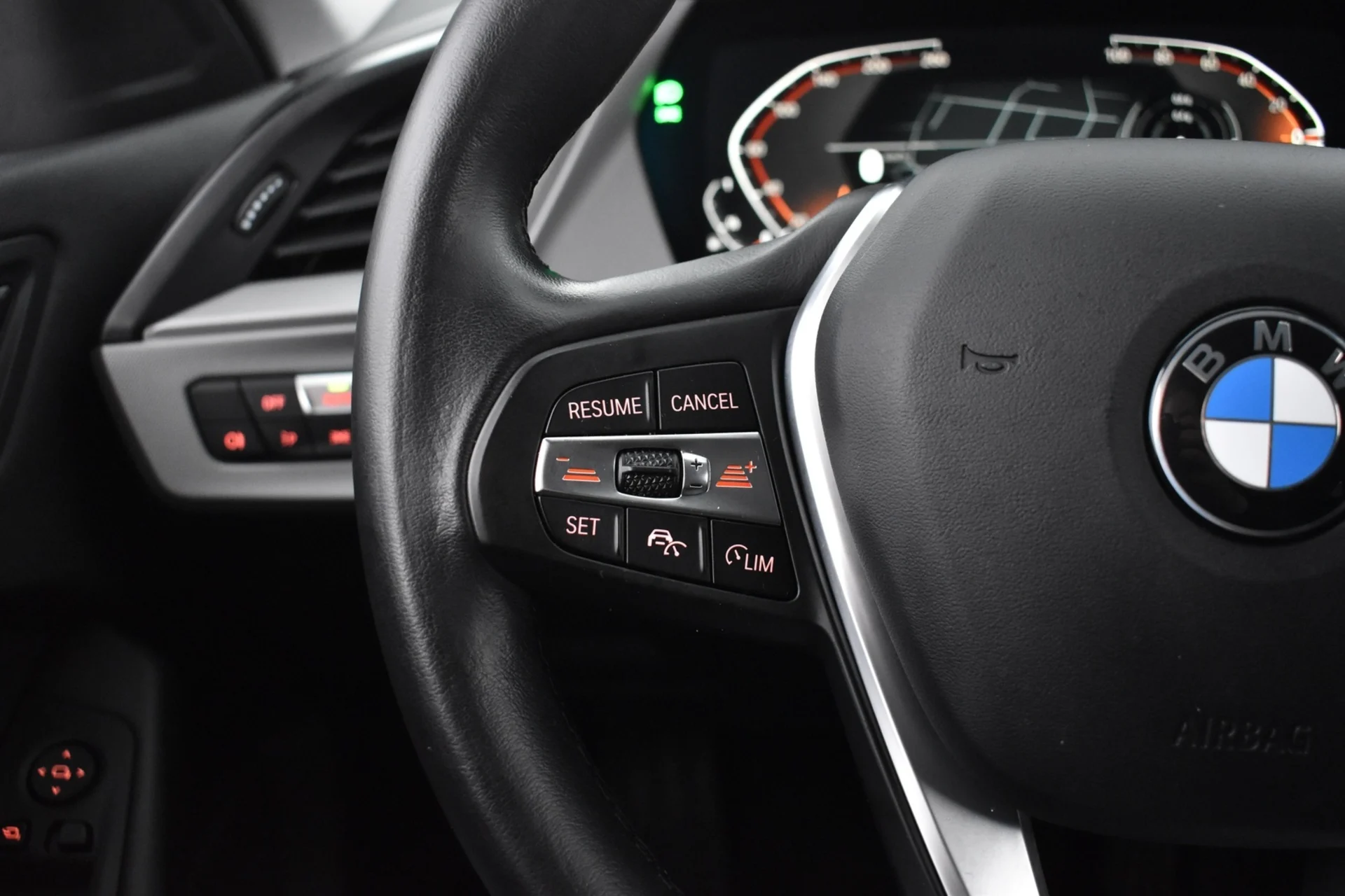 Car Image - 4cJgR3kpMLMRq0reUd3NAg