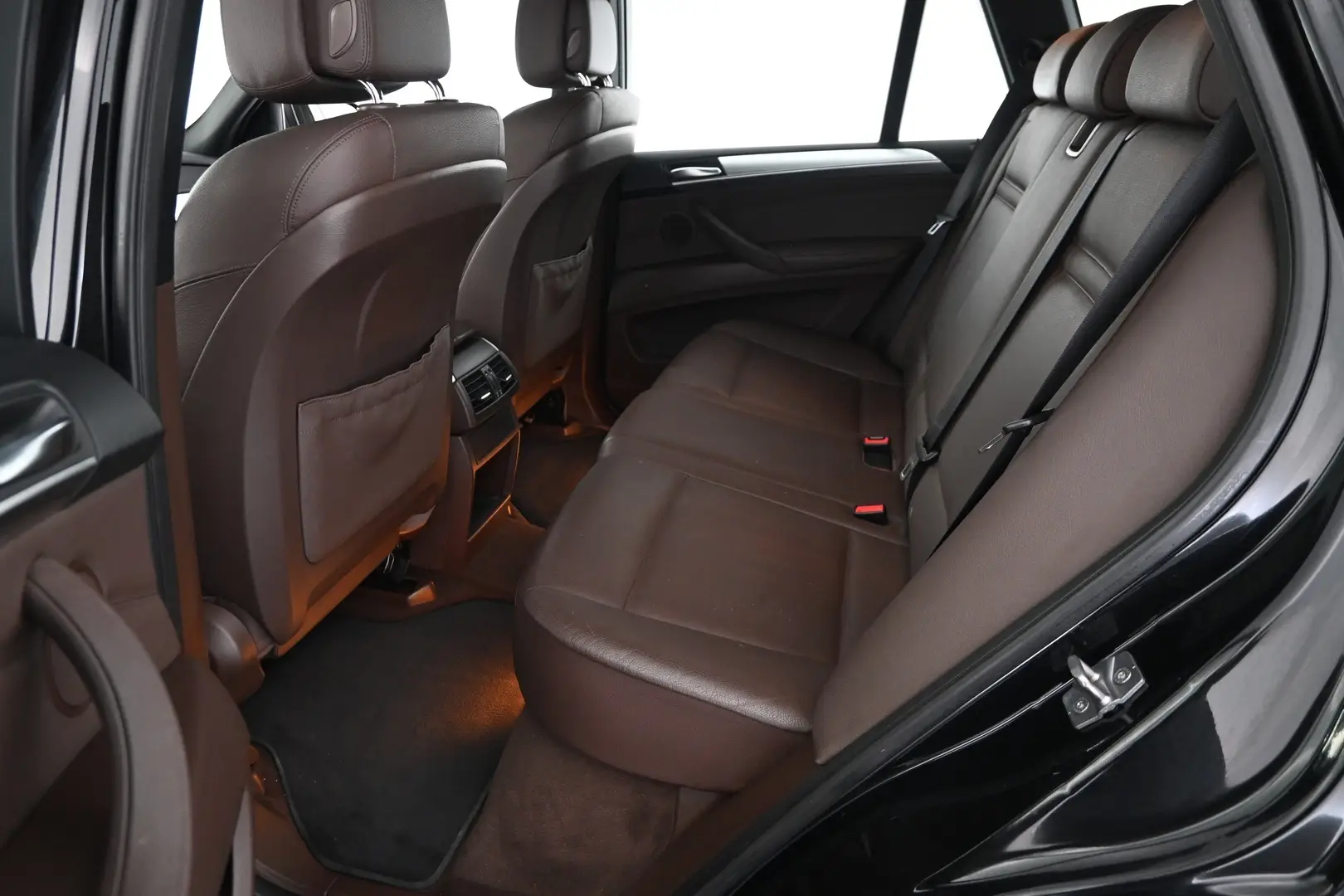 Car Image - 6W4hTq3TCkPkajleaDBcur
