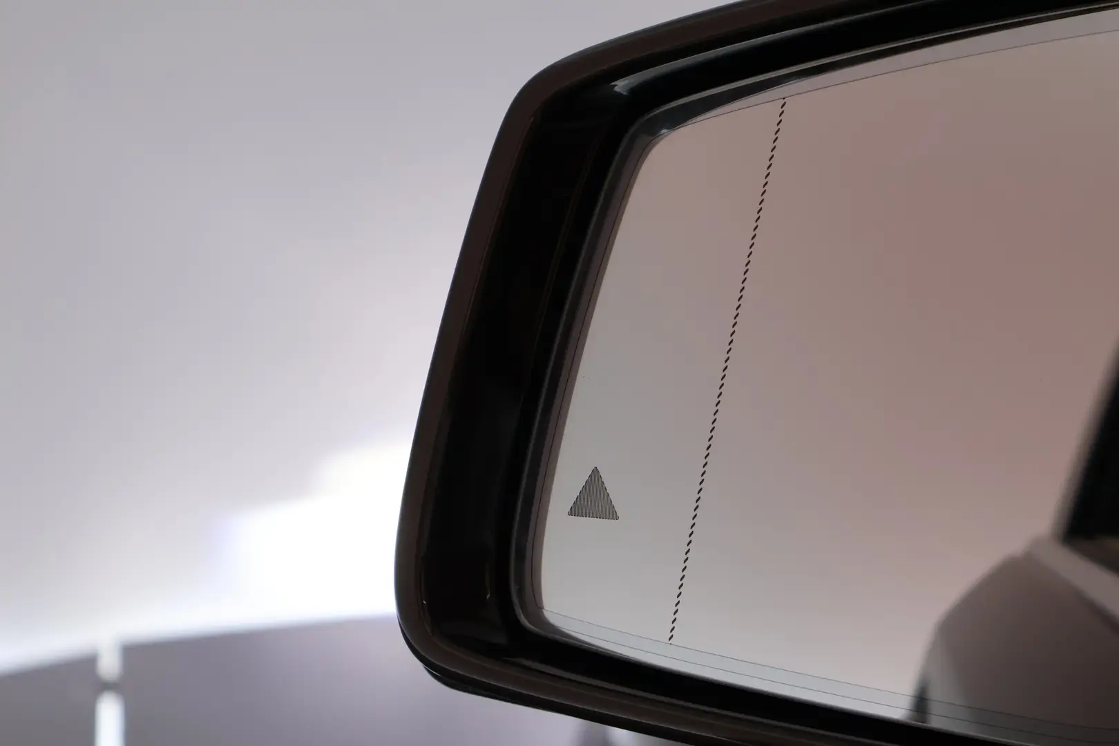 Car Image - 720qEPsioSXL3mrOdFWps9