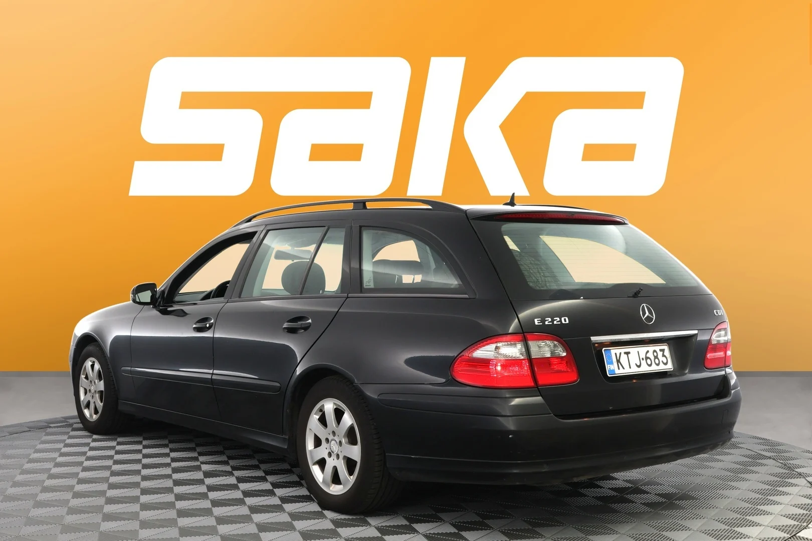 Car Image - 46EDba9l7UluExoVtwcf1c
