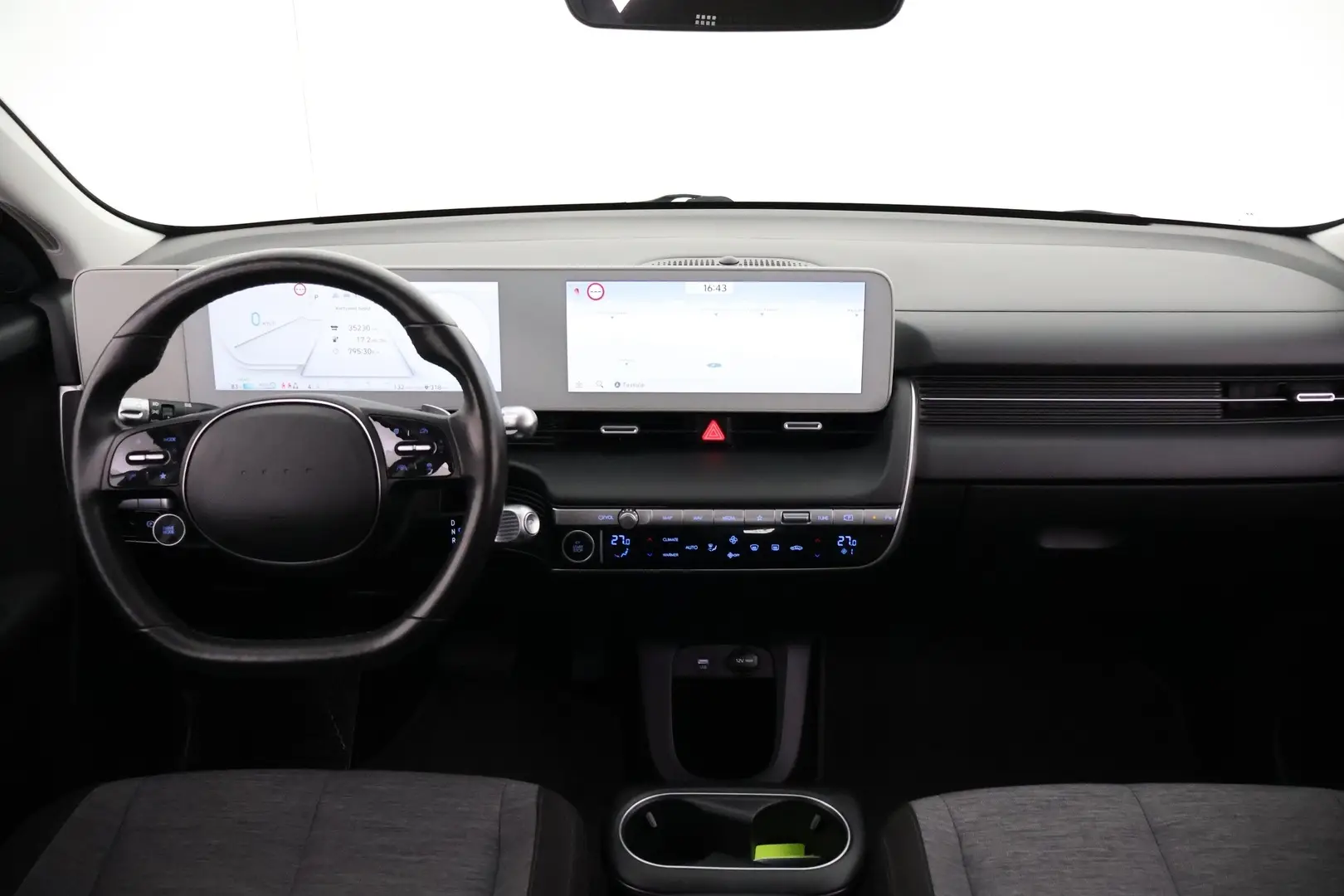Car Image - 7F1nyAcoVd5ydqUq8I9G6S